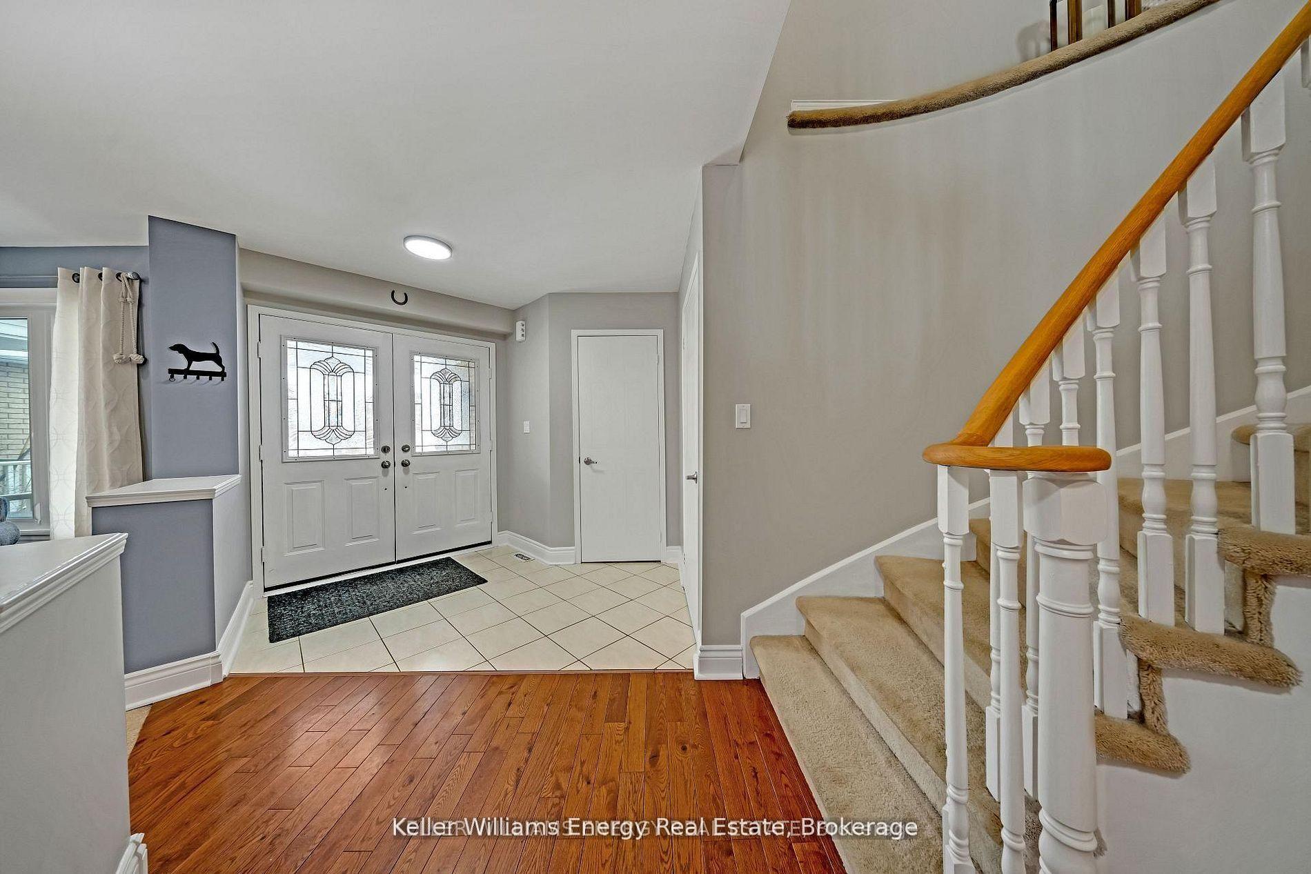 Photo 5 of 179 Wilkins Crescent, Clarington, Courtice — HOMEH