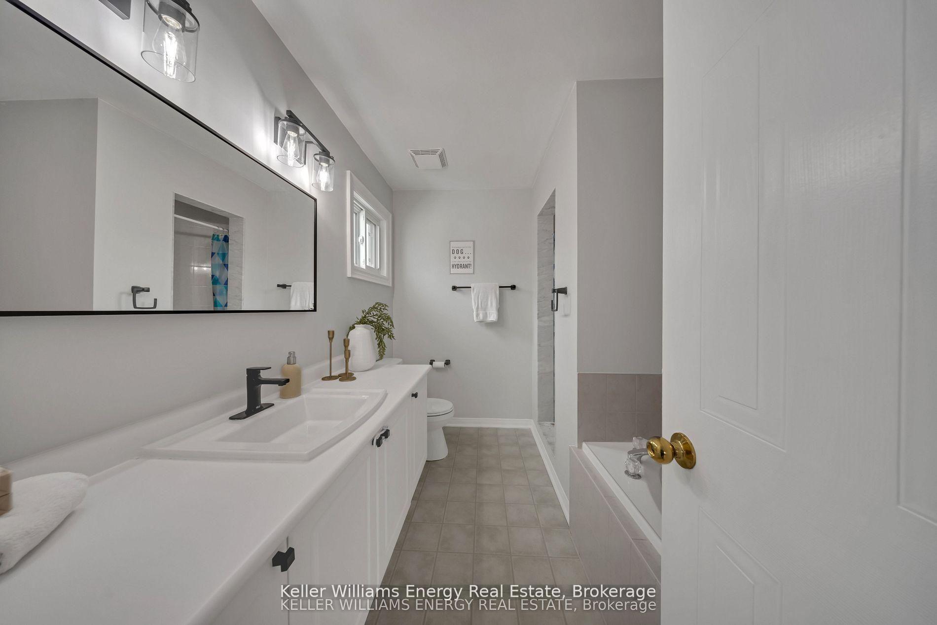Photo 30 of 179 Wilkins Crescent, Clarington, Courtice — HOMEH