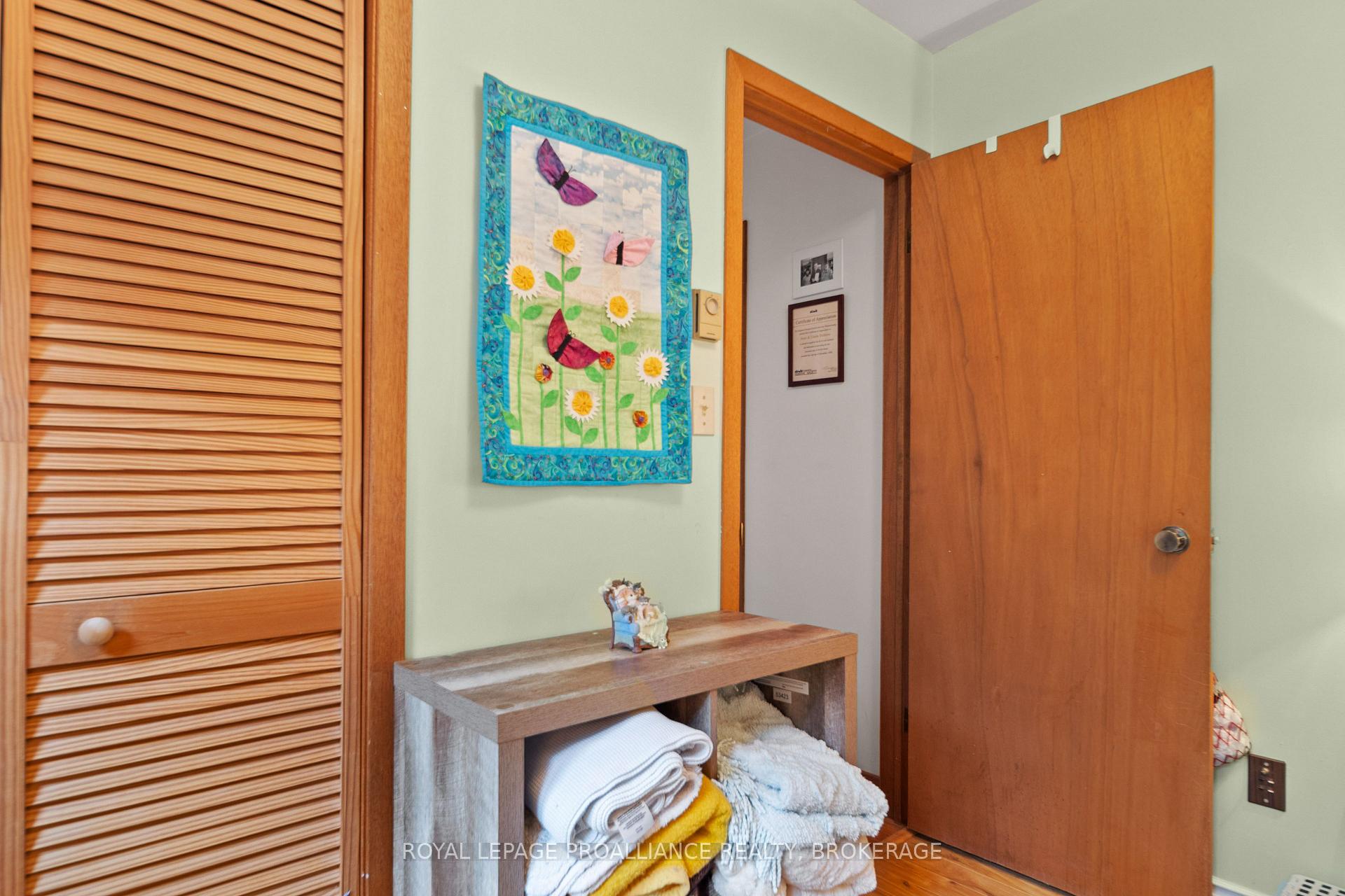Photo 27 of 1039 96 Highway, Frontenac Islands, Wolfe Island — HOMEH