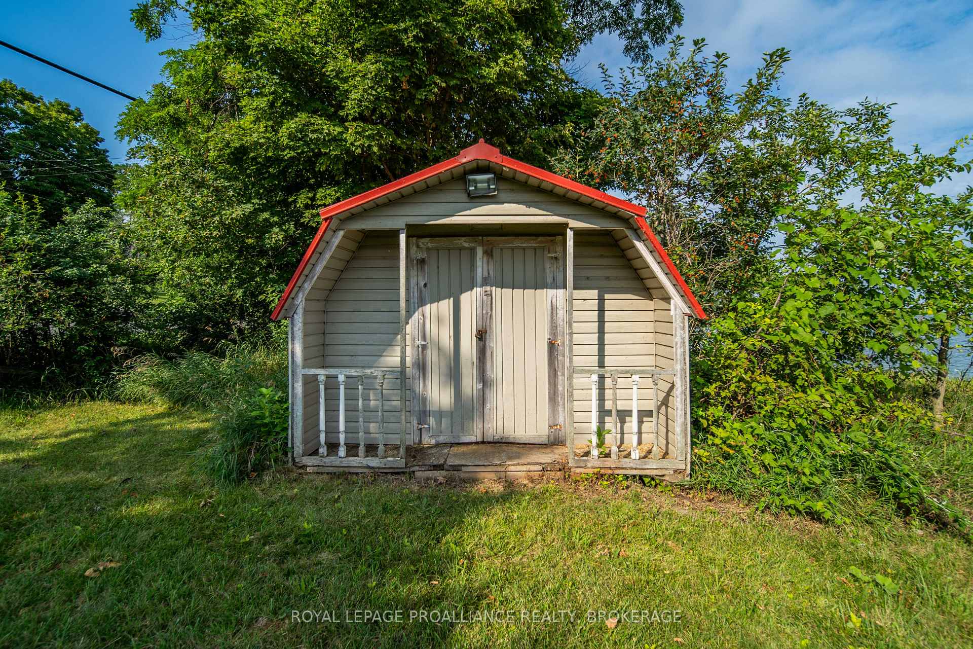 Photo 38 of 1039 96 Highway, Frontenac Islands, Wolfe Island — HOMEH