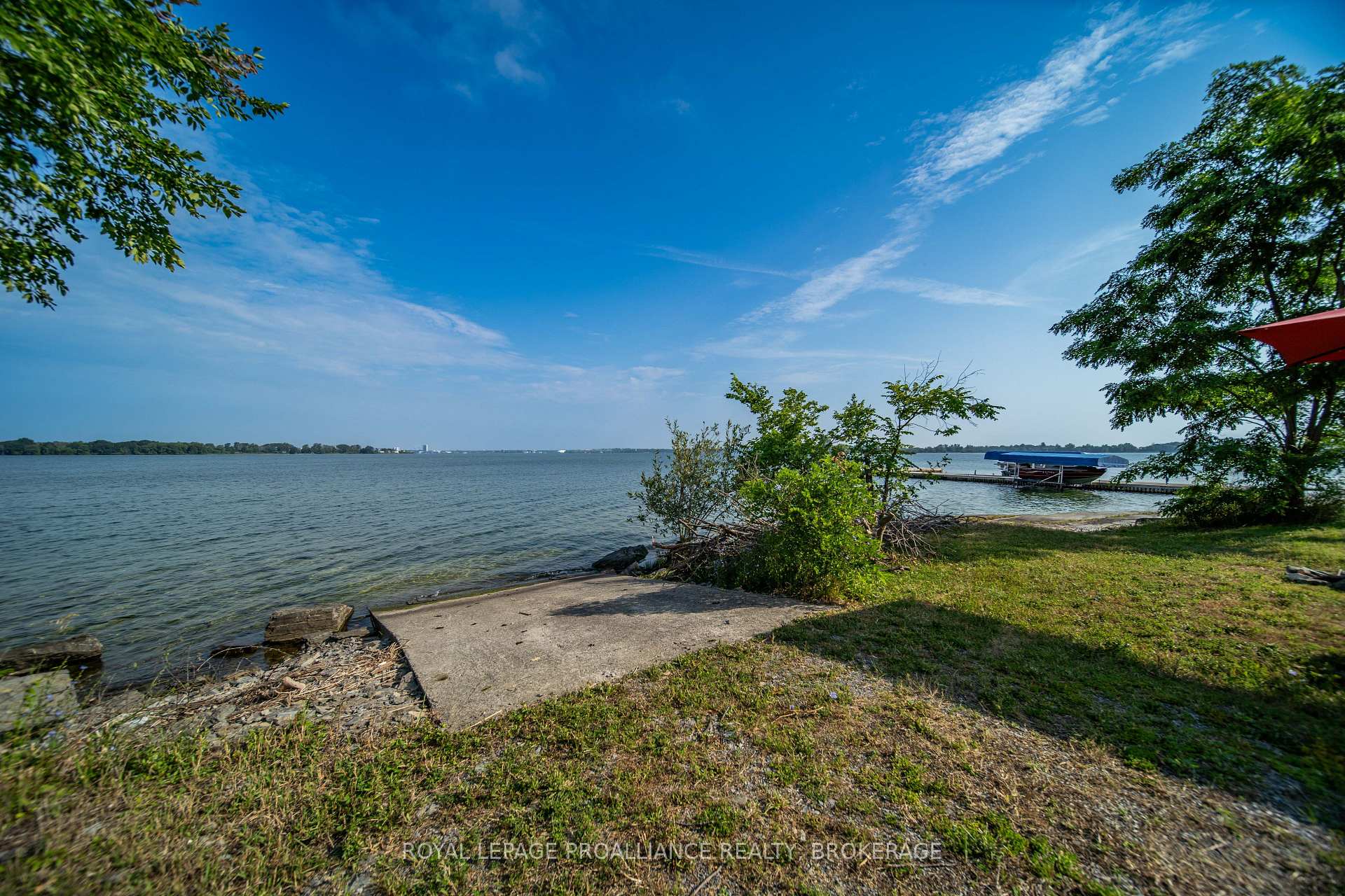 Photo 40 of 1039 96 Highway, Frontenac Islands, Wolfe Island — HOMEH
