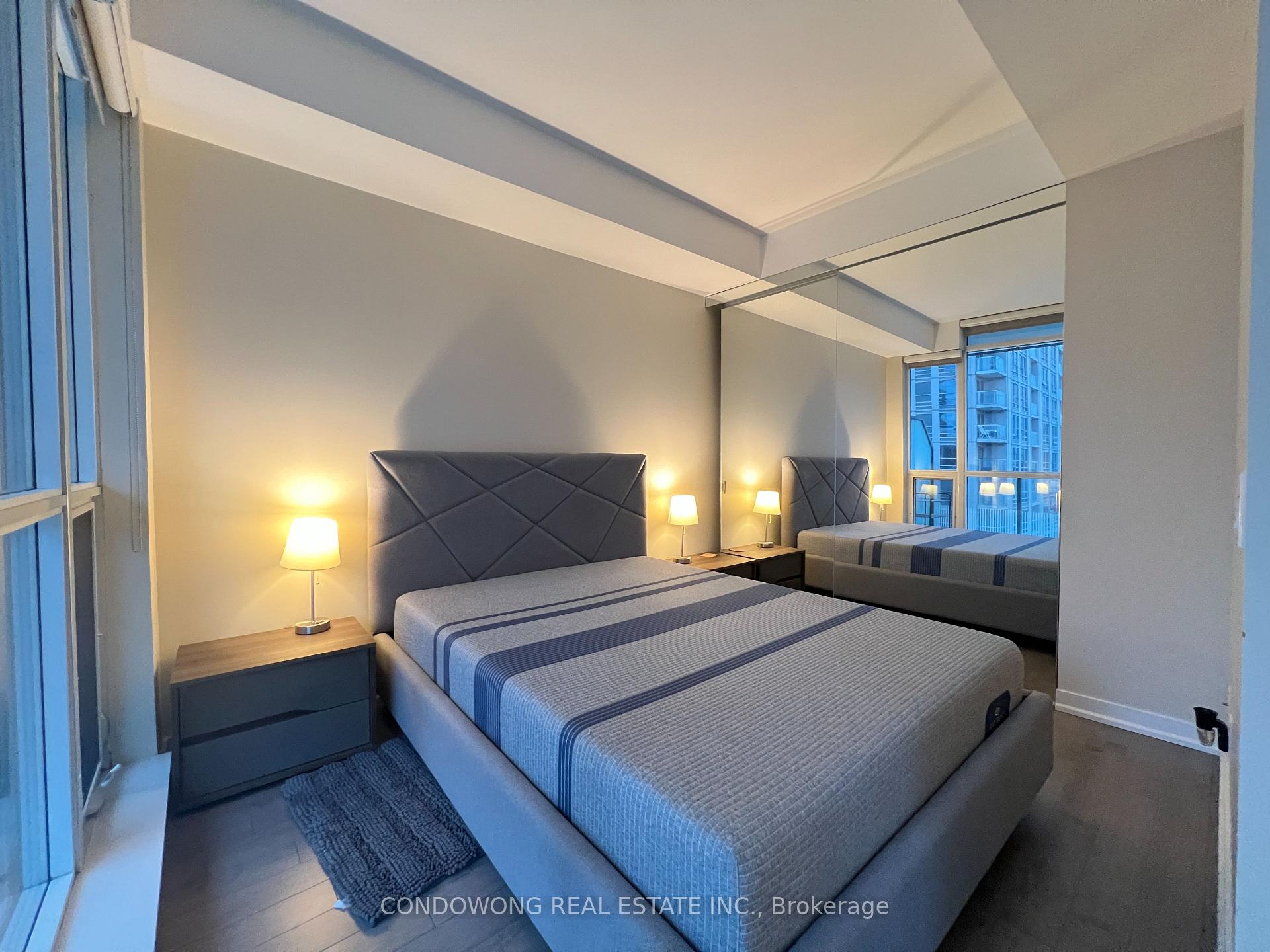 Photo 6 of Unit 1803, 770 Bay Street, Toronto, Bay Street Corridor — HOMEH