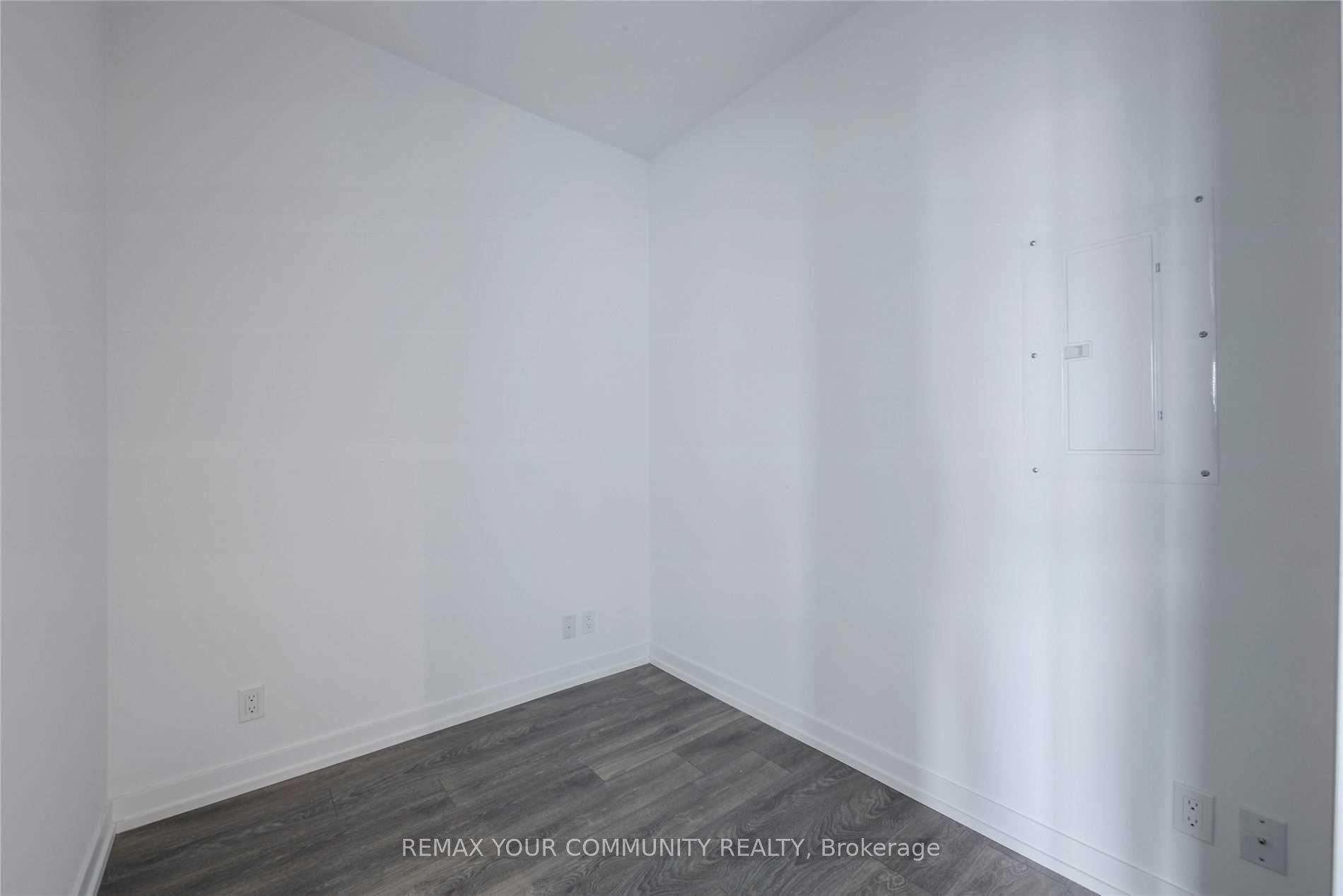Photo 8 of Unit 2812, 5 Buttermill Avenue, Vaughan, Vaughan Corporate Centre — HOMEH