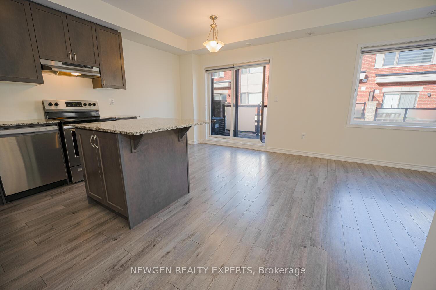 Photo 6 of Unit 13, 240 Lagerfeld Drive, Brampton, Northwest Brampton — HOMEH