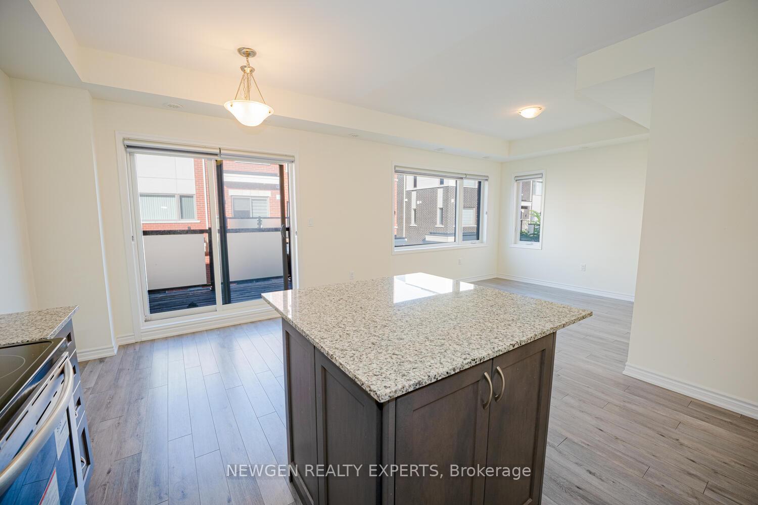 Photo 7 of Unit 13, 240 Lagerfeld Drive, Brampton, Northwest Brampton — HOMEH