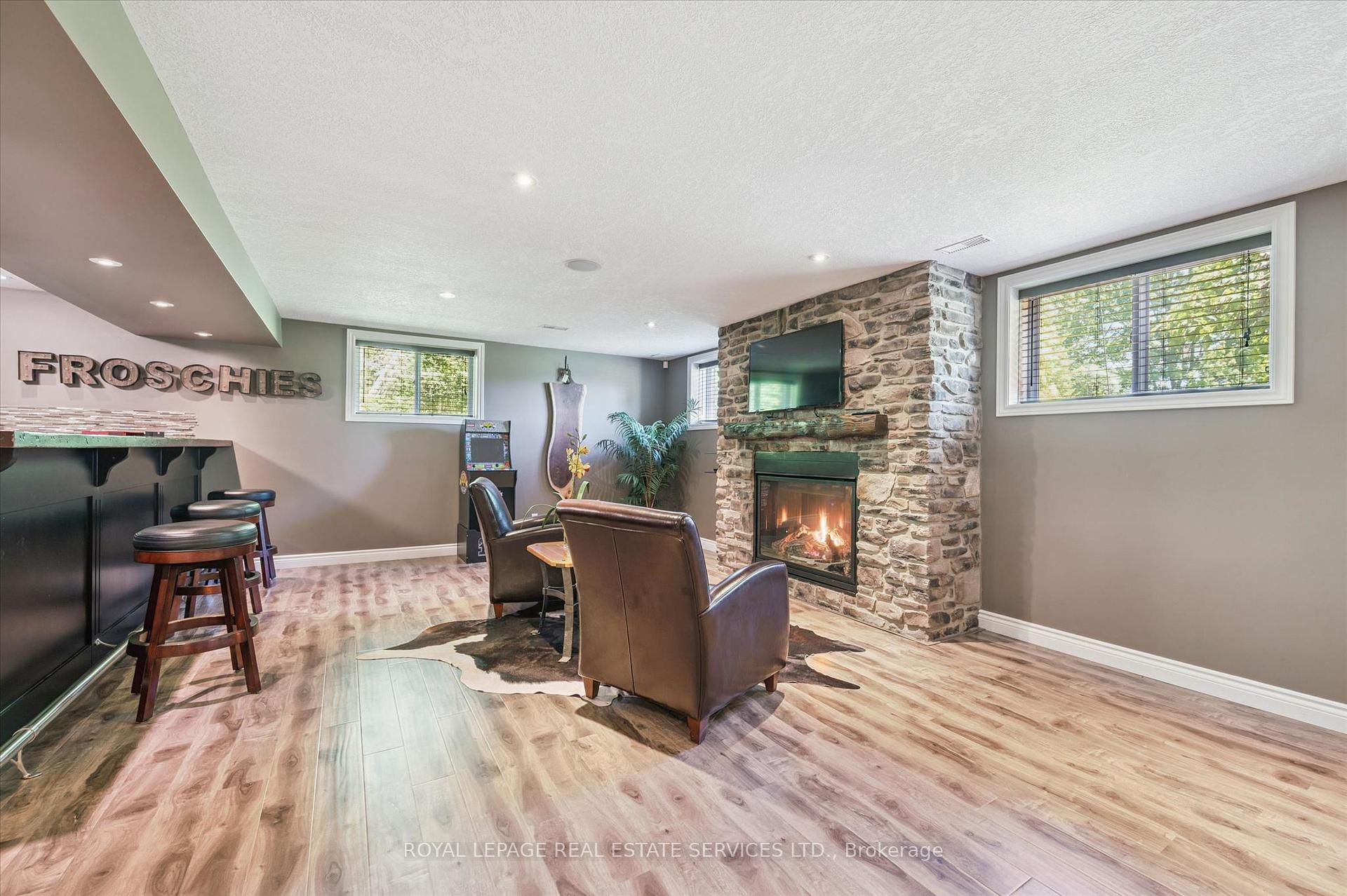 Photo 33 of Unit RR2, 6505 Concession 1, Puslinch, Crieff/Aikensville/Killean — HOMEH
