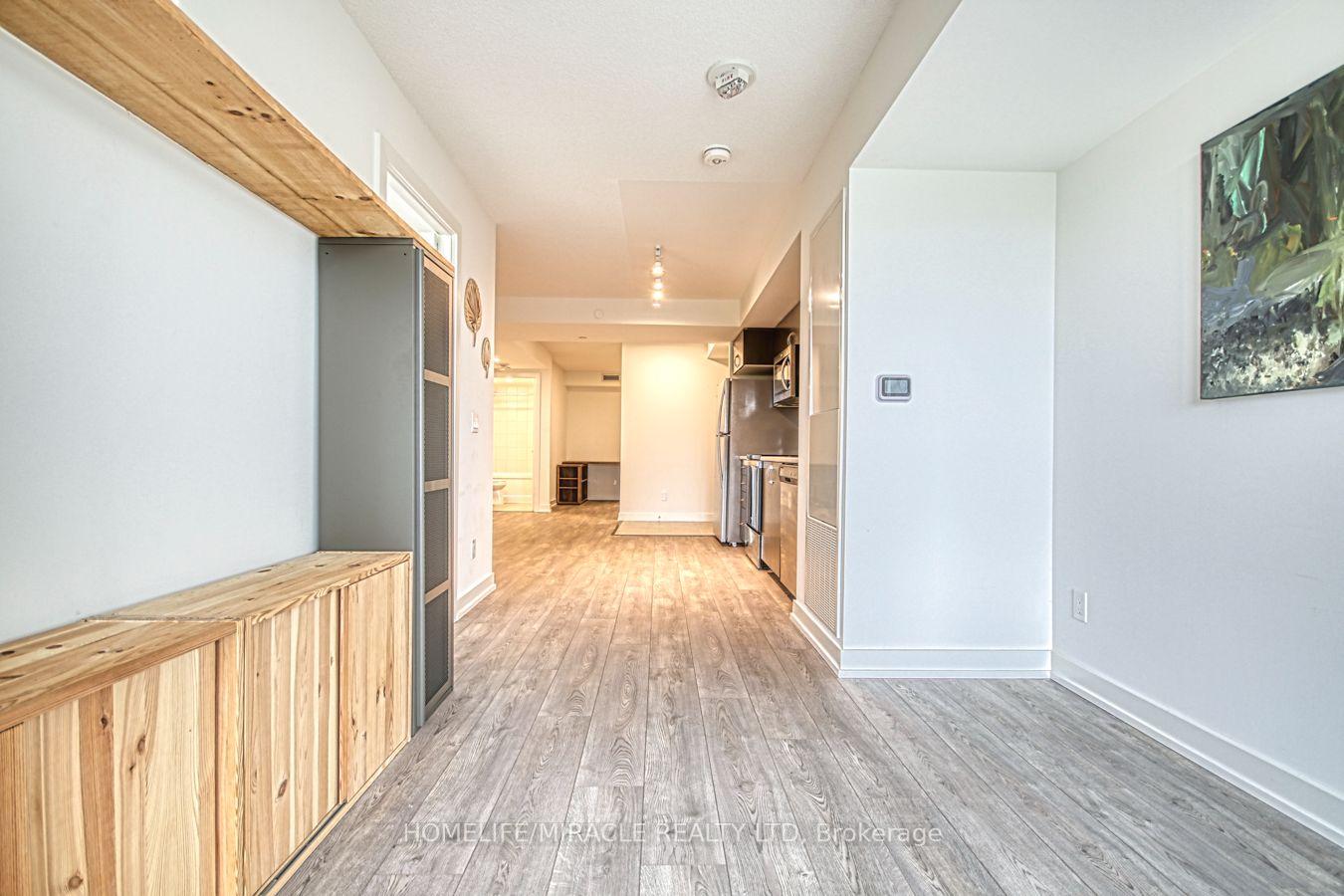 Photo 5 of Unit 402, 10 Wilby Crescent, North York, Weston — HOMEH