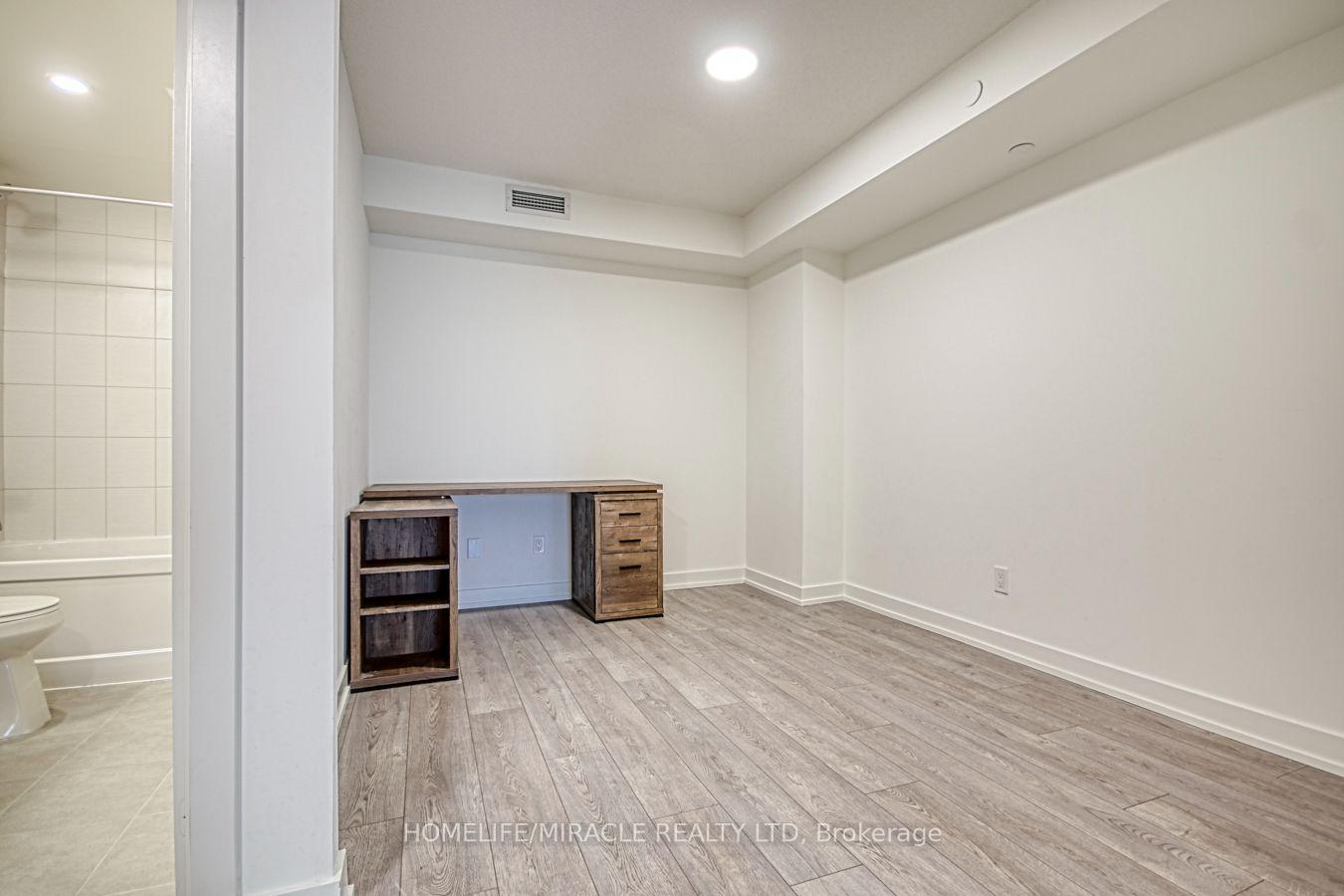 Photo 8 of Unit 402, 10 Wilby Crescent, North York, Weston — HOMEH