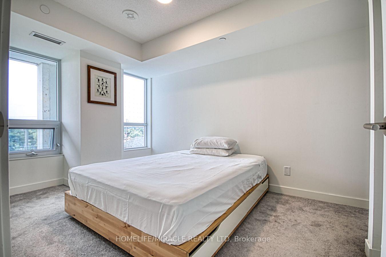 Photo 13 of Unit 402, 10 Wilby Crescent, North York, Weston — HOMEH