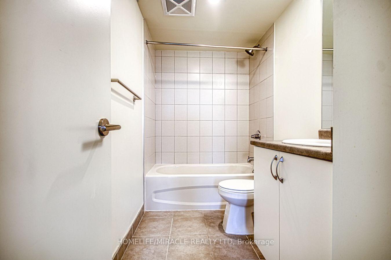 Photo 15 of Unit 402, 10 Wilby Crescent, North York, Weston — HOMEH
