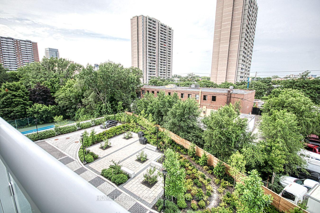 Photo 18 of Unit 402, 10 Wilby Crescent, North York, Weston — HOMEH