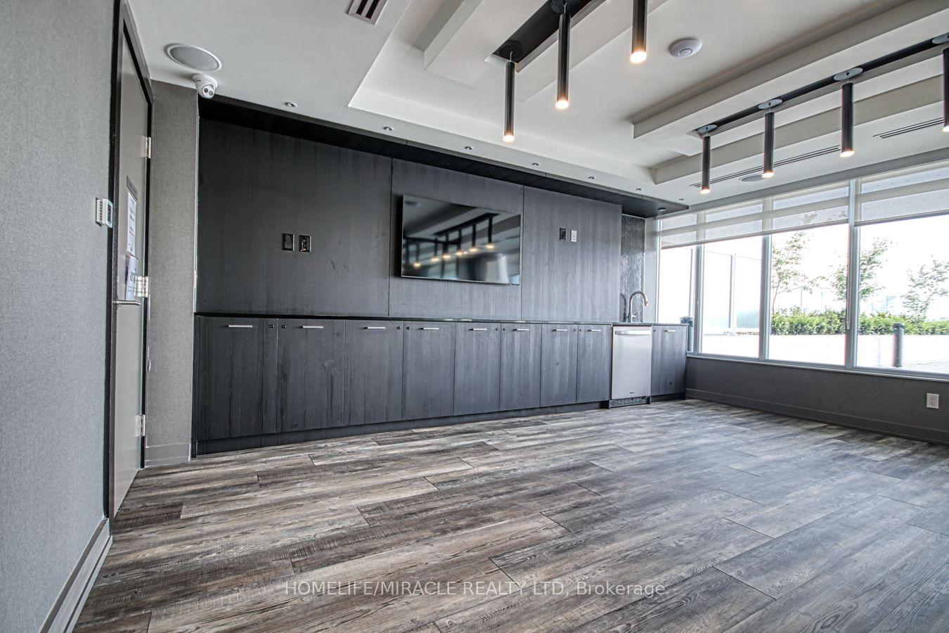 Photo 21 of Unit 402, 10 Wilby Crescent, North York, Weston — HOMEH