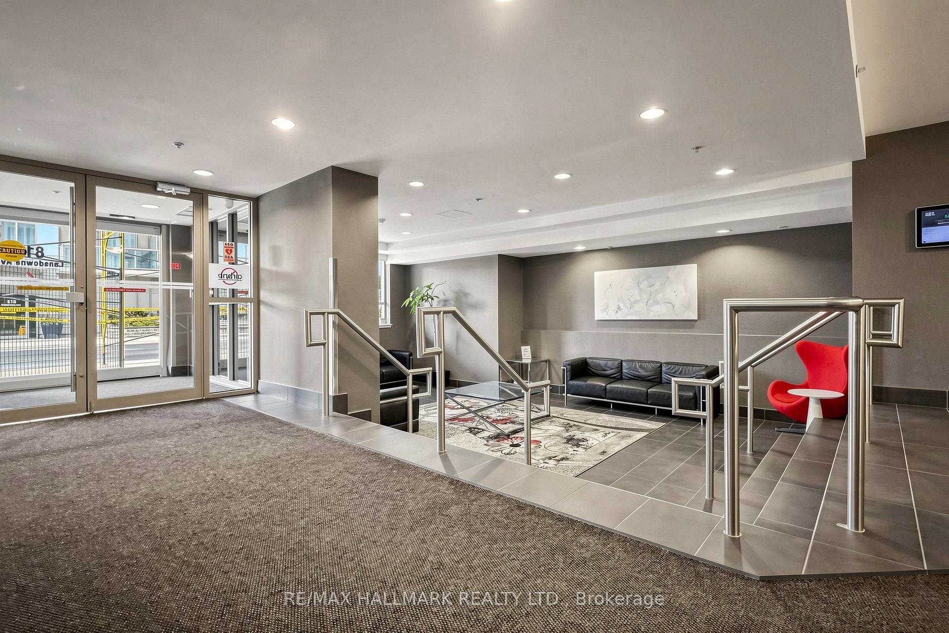 Photo 3 of Unit 1119, 812 Lansdowne Avenue, Toronto, Dovercourt-Wallace Emerson-Junction — HOMEH