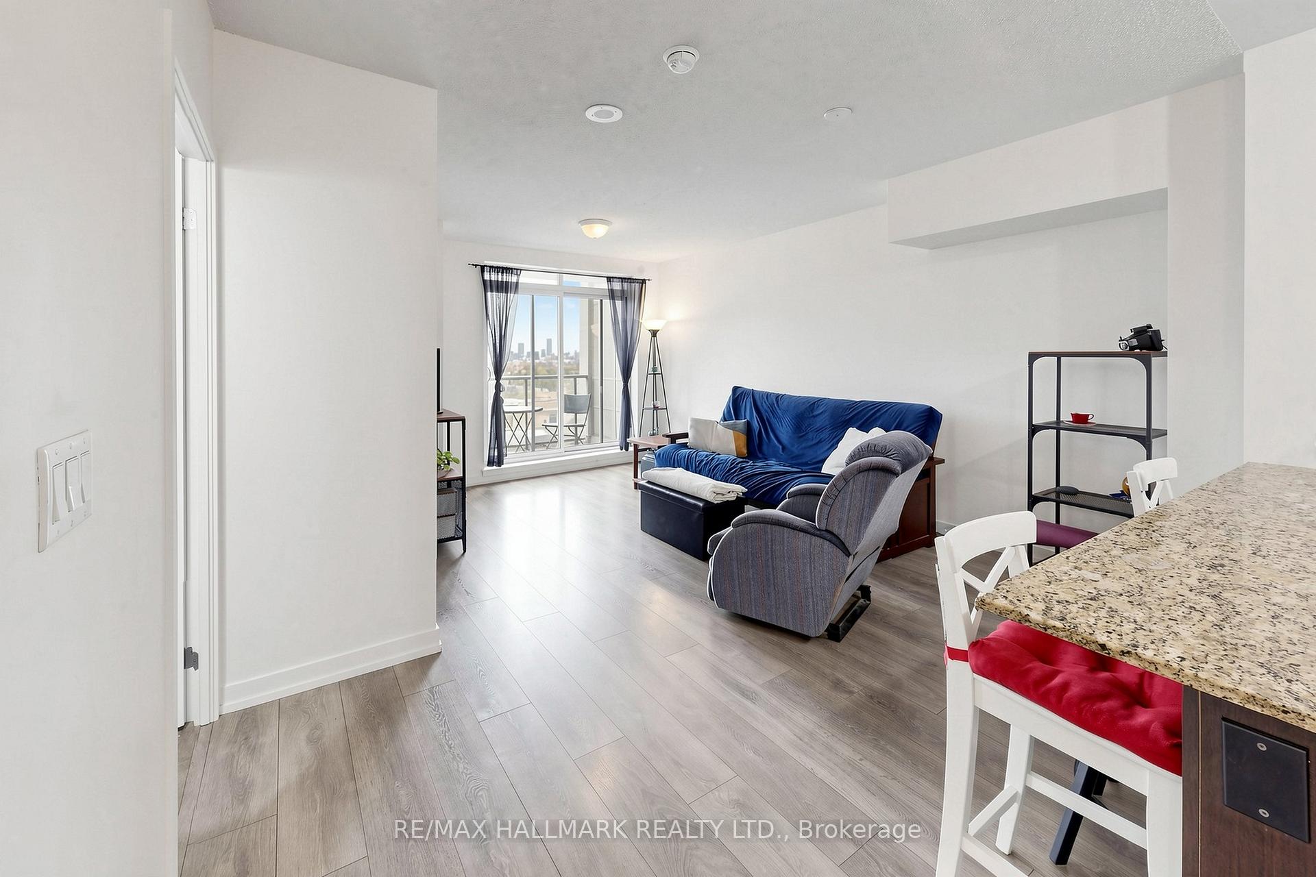 Photo 7 of Unit 1119, 812 Lansdowne Avenue, Toronto, Dovercourt-Wallace Emerson-Junction — HOMEH
