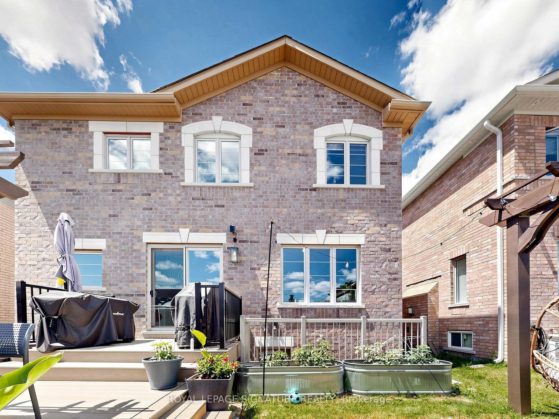 Photo 36 of 47 Dotchson Avenue, Caledon, Rural Caledon — HOMEH