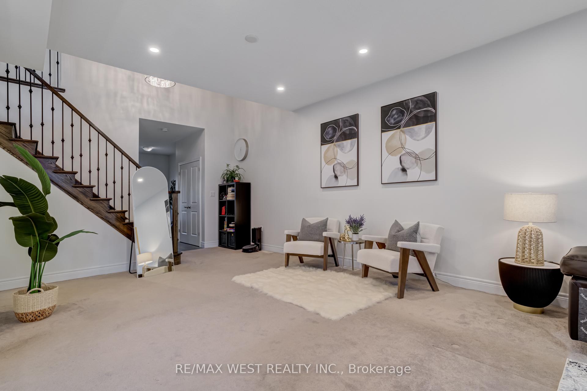 Photo 6 of 270 Dalgleish Trail, Hamilton, Stoney Creek — HOMEH