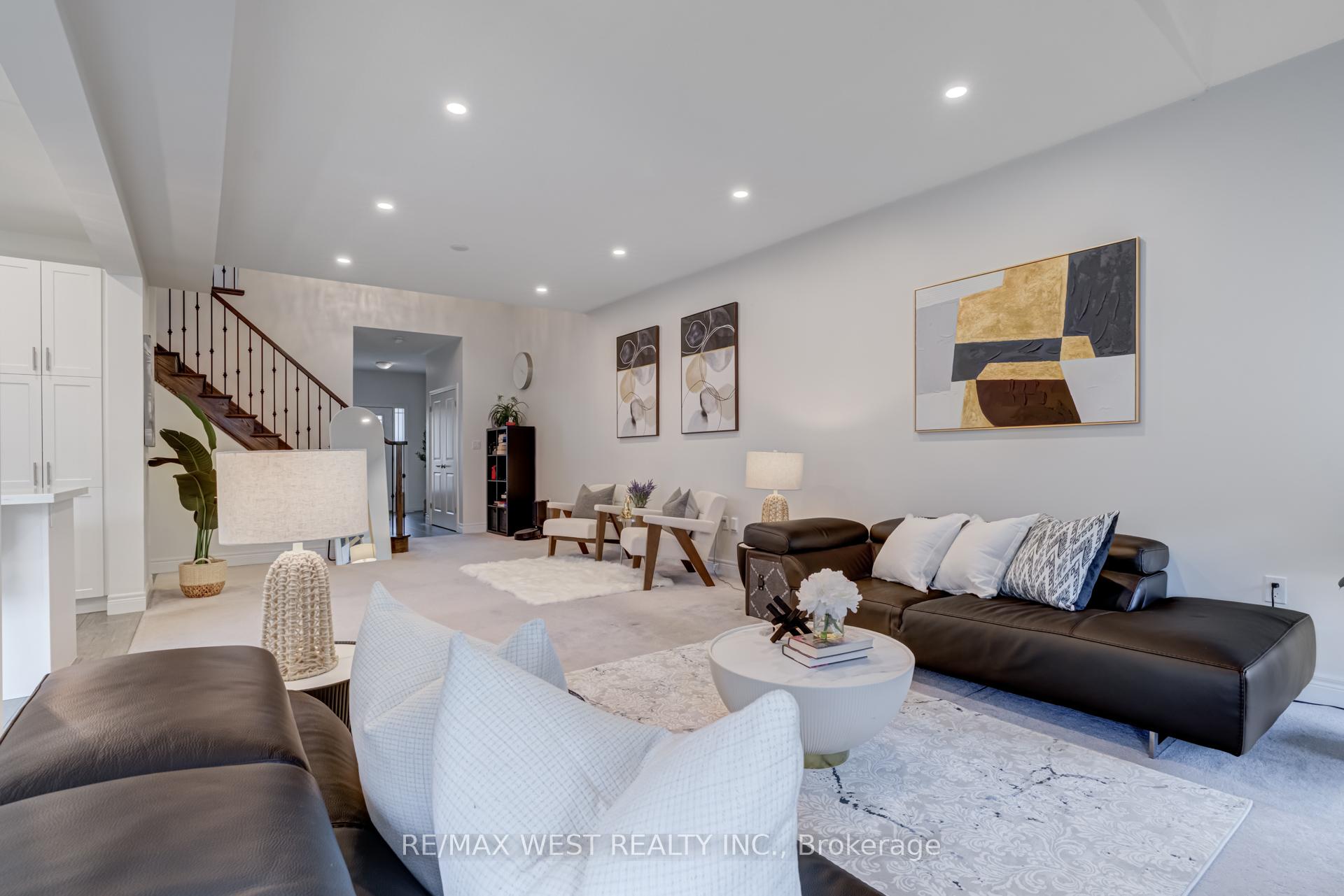 Photo 10 of 270 Dalgleish Trail, Hamilton, Stoney Creek — HOMEH