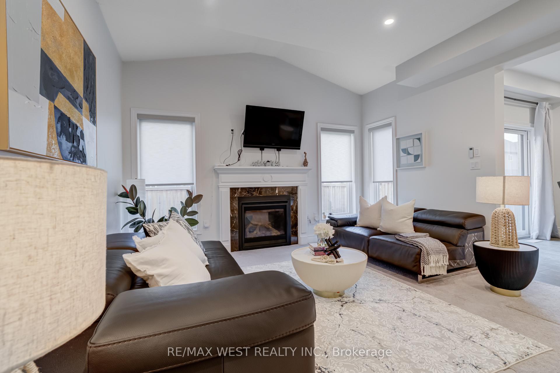 Photo 11 of 270 Dalgleish Trail, Hamilton, Stoney Creek — HOMEH