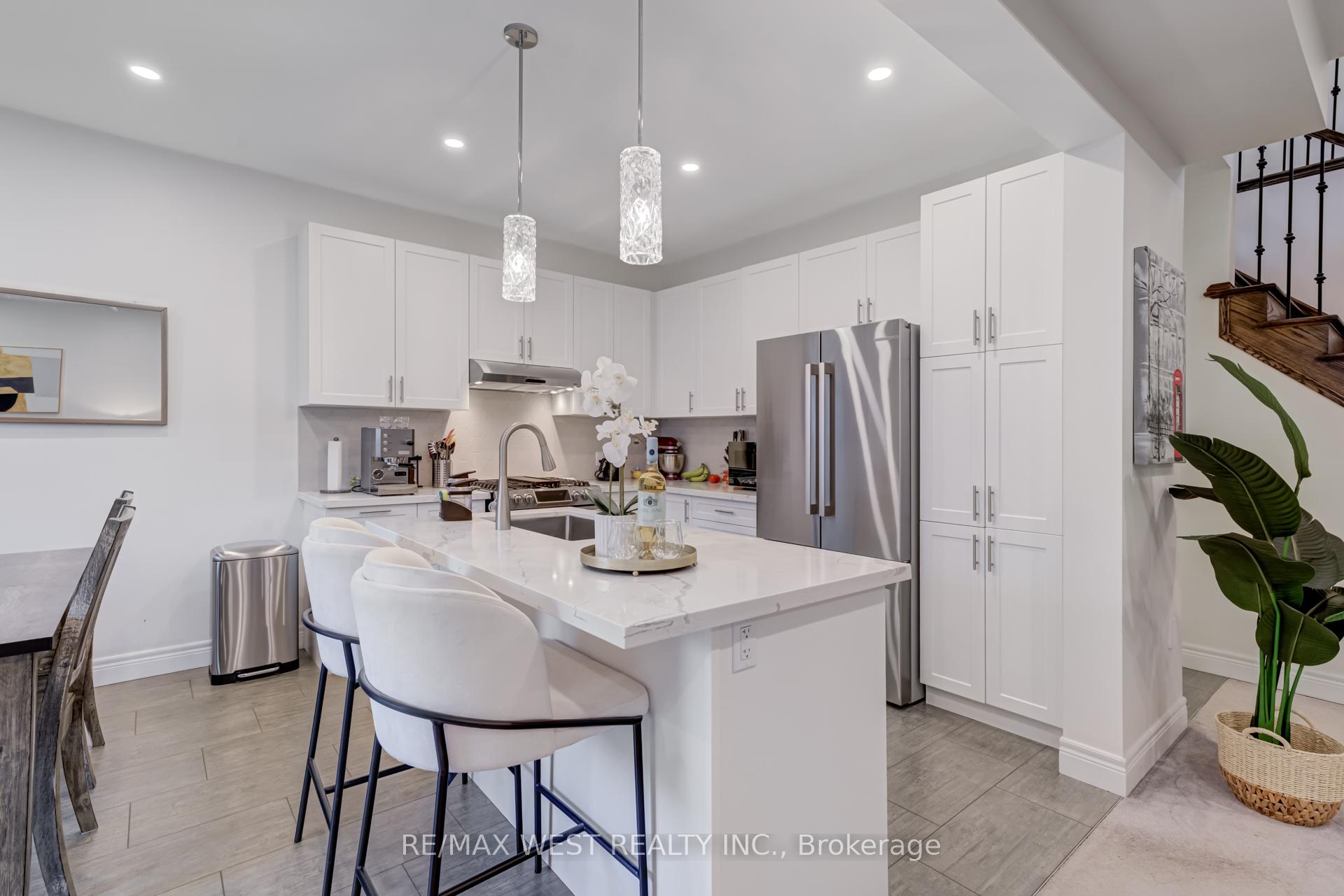 Photo 14 of 270 Dalgleish Trail, Hamilton, Stoney Creek — HOMEH