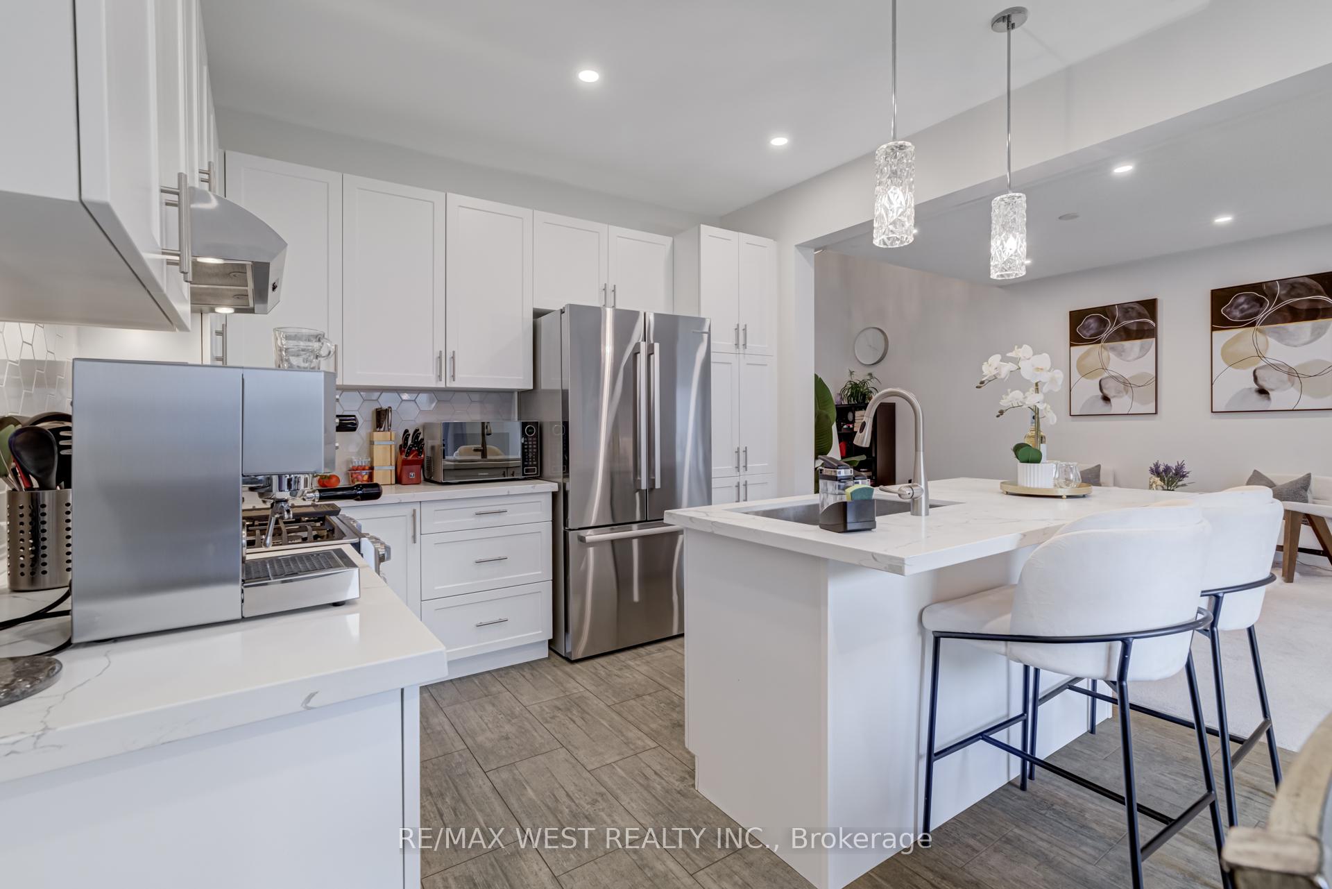 Photo 16 of 270 Dalgleish Trail, Hamilton, Stoney Creek — HOMEH