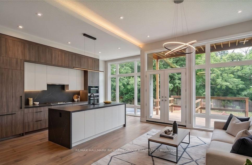 Photo 2 of 98 Ferris Road, Toronto, O'Connor-Parkview — HOMEH