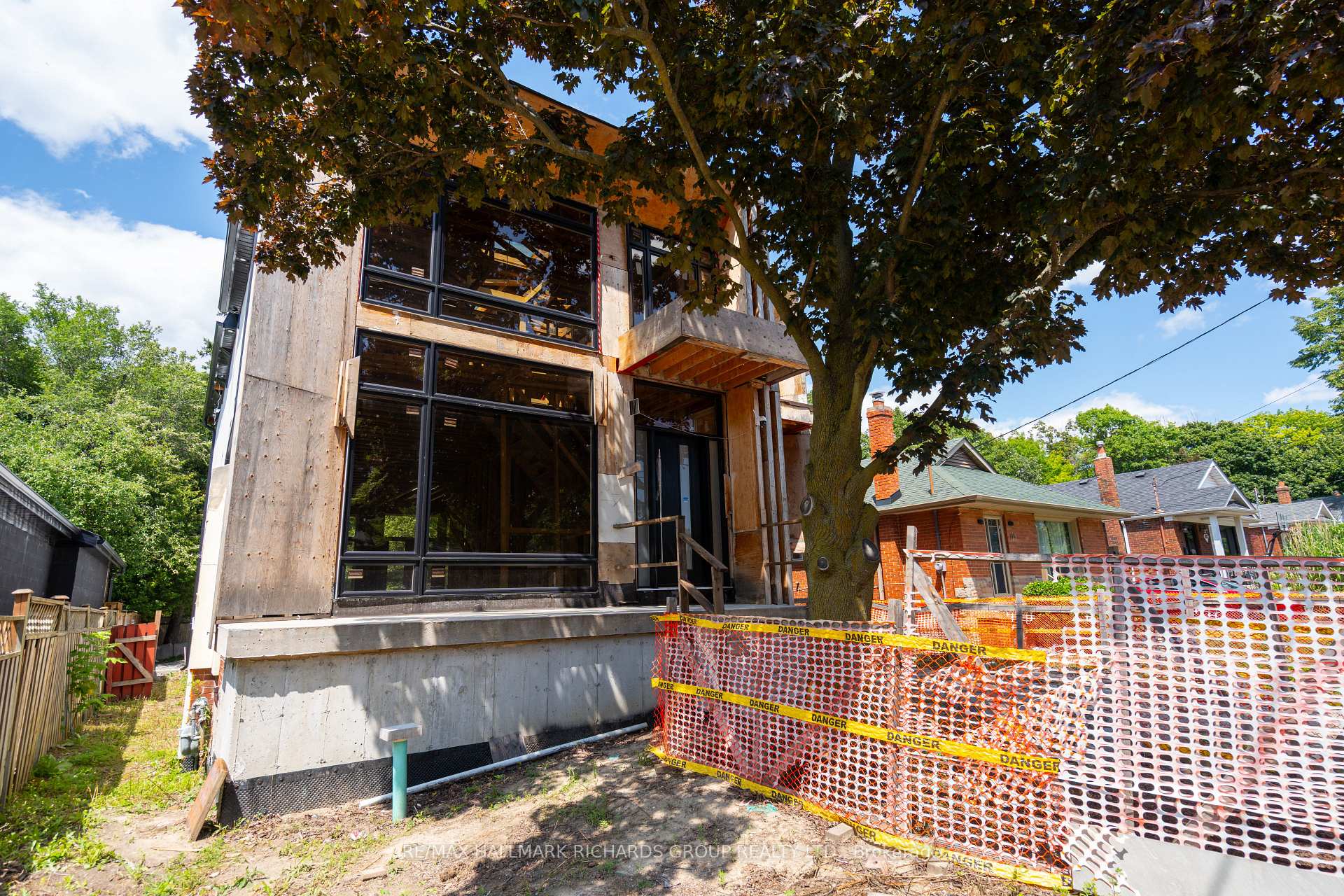 Photo 6 of 98 Ferris Road, Toronto, O'Connor-Parkview — HOMEH