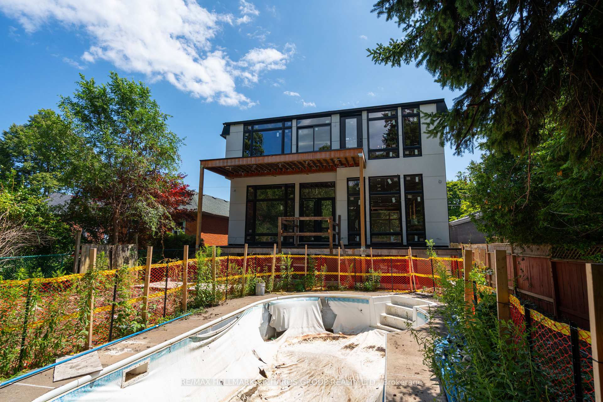 Photo 7 of 98 Ferris Road, Toronto, O'Connor-Parkview — HOMEH