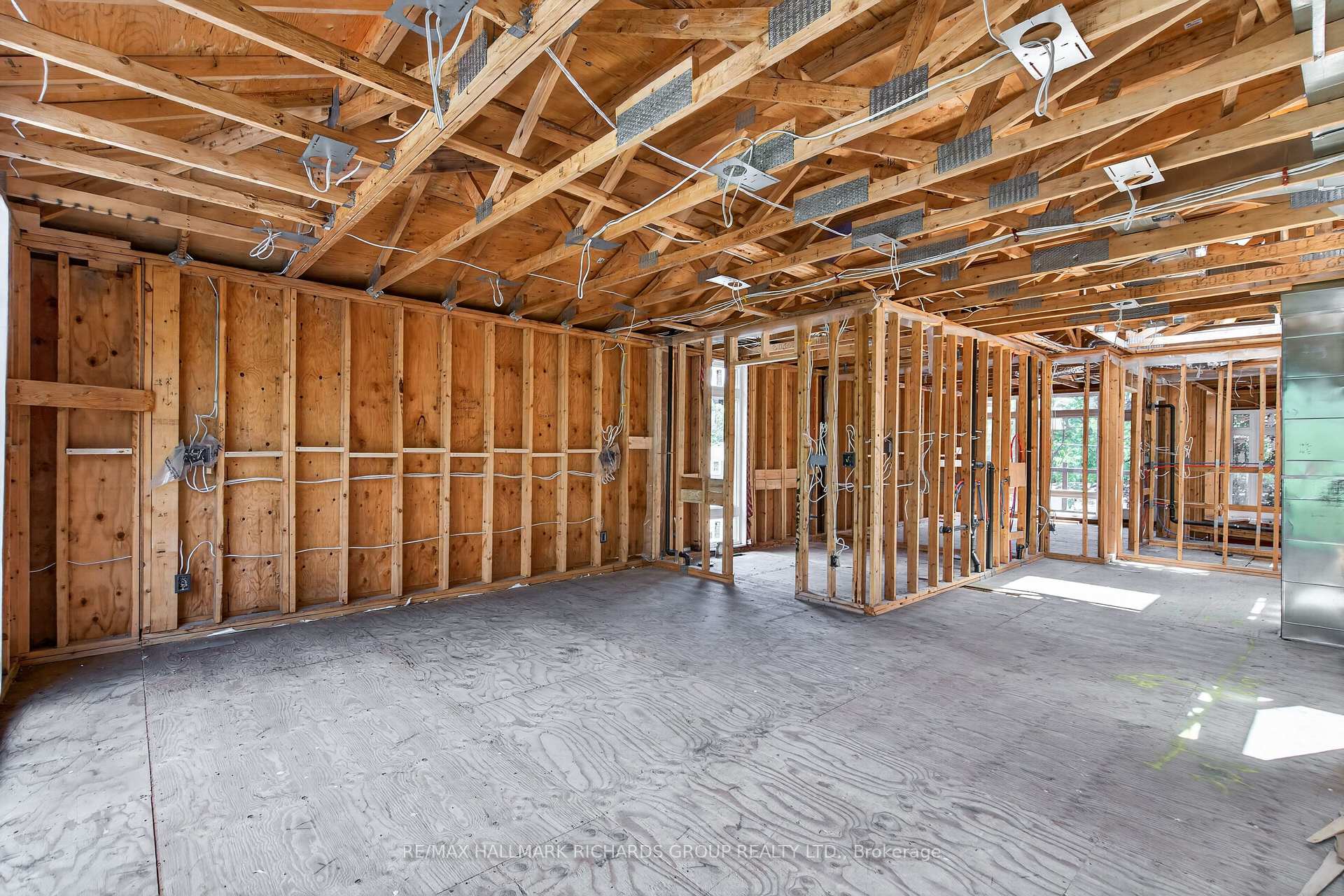 Photo 12 of 98 Ferris Road, Toronto, O'Connor-Parkview — HOMEH