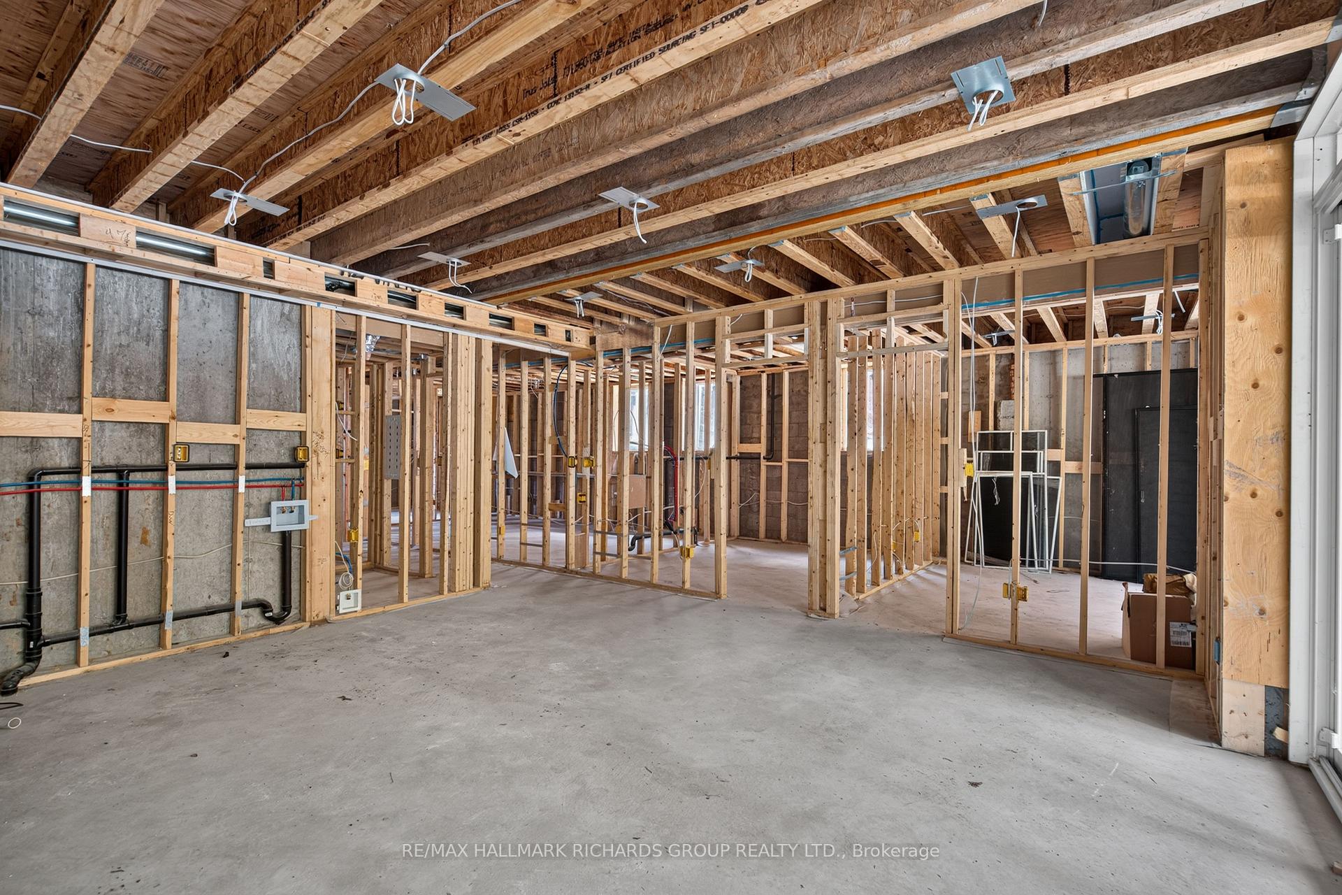 Photo 18 of 98 Ferris Road, Toronto, O'Connor-Parkview — HOMEH