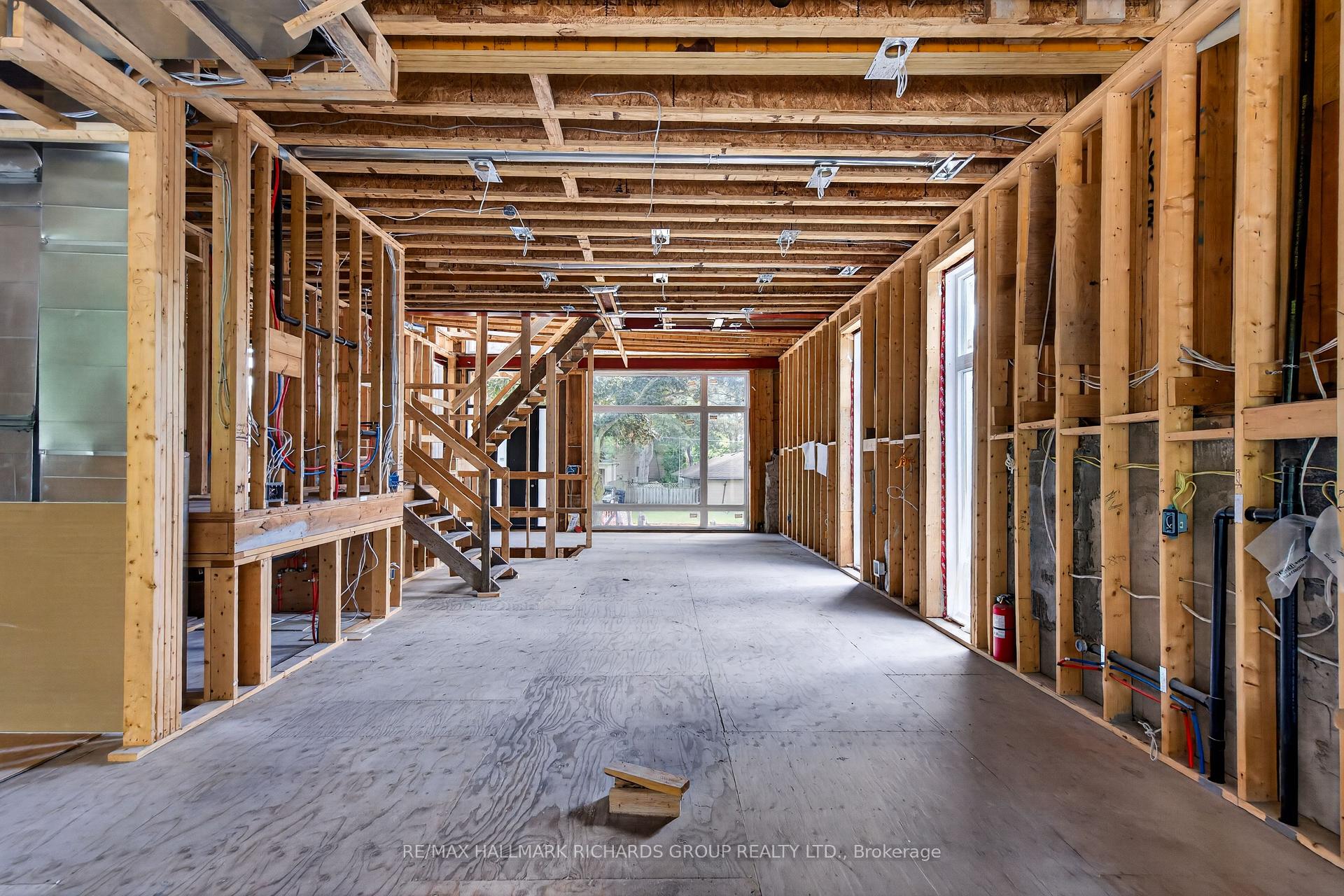 Photo 33 of 98 Ferris Road, Toronto, O'Connor-Parkview — HOMEH