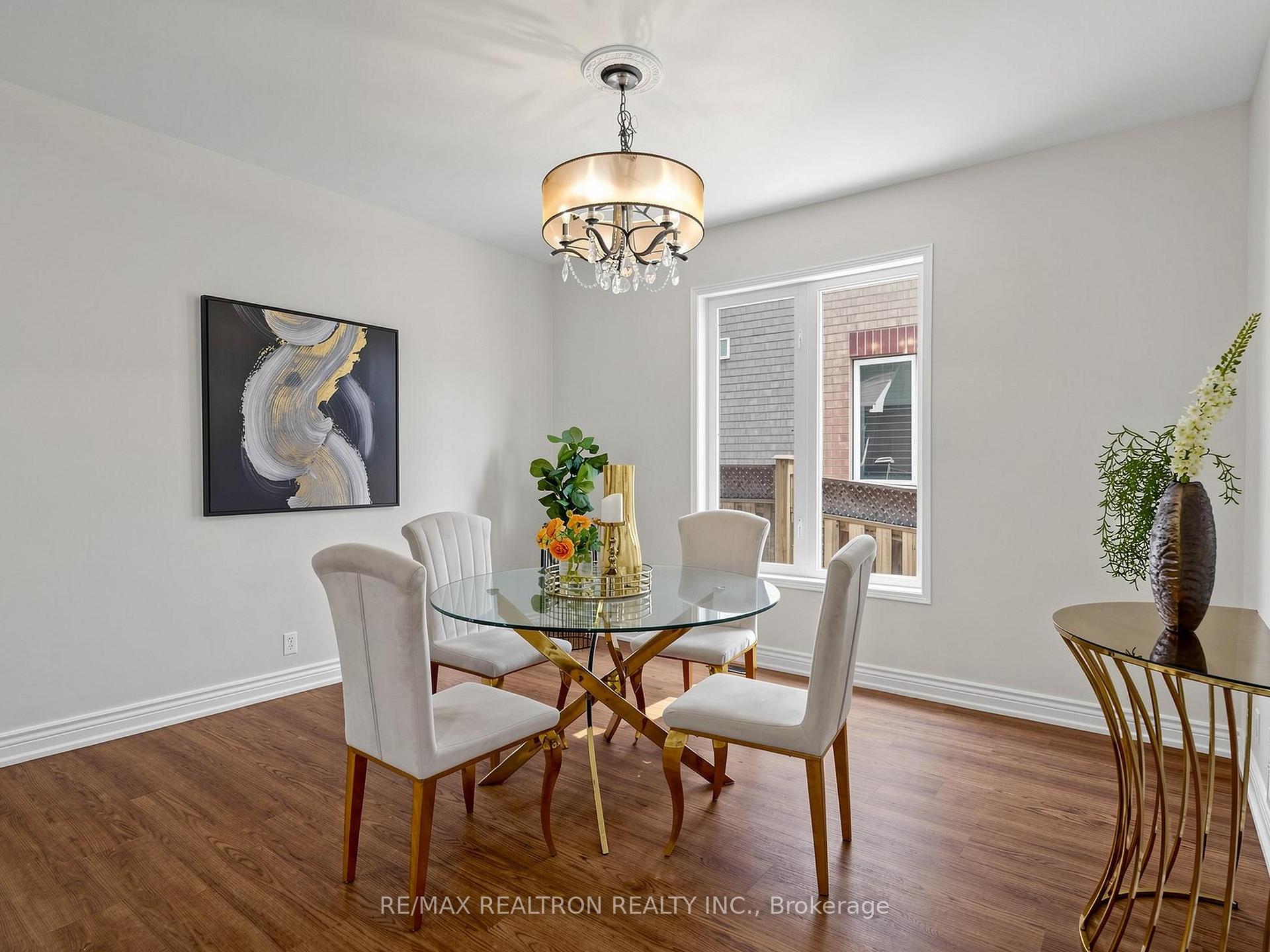 Photo 8 of 133 Russell Jarvis Drive, Markham, Legacy — HOMEH