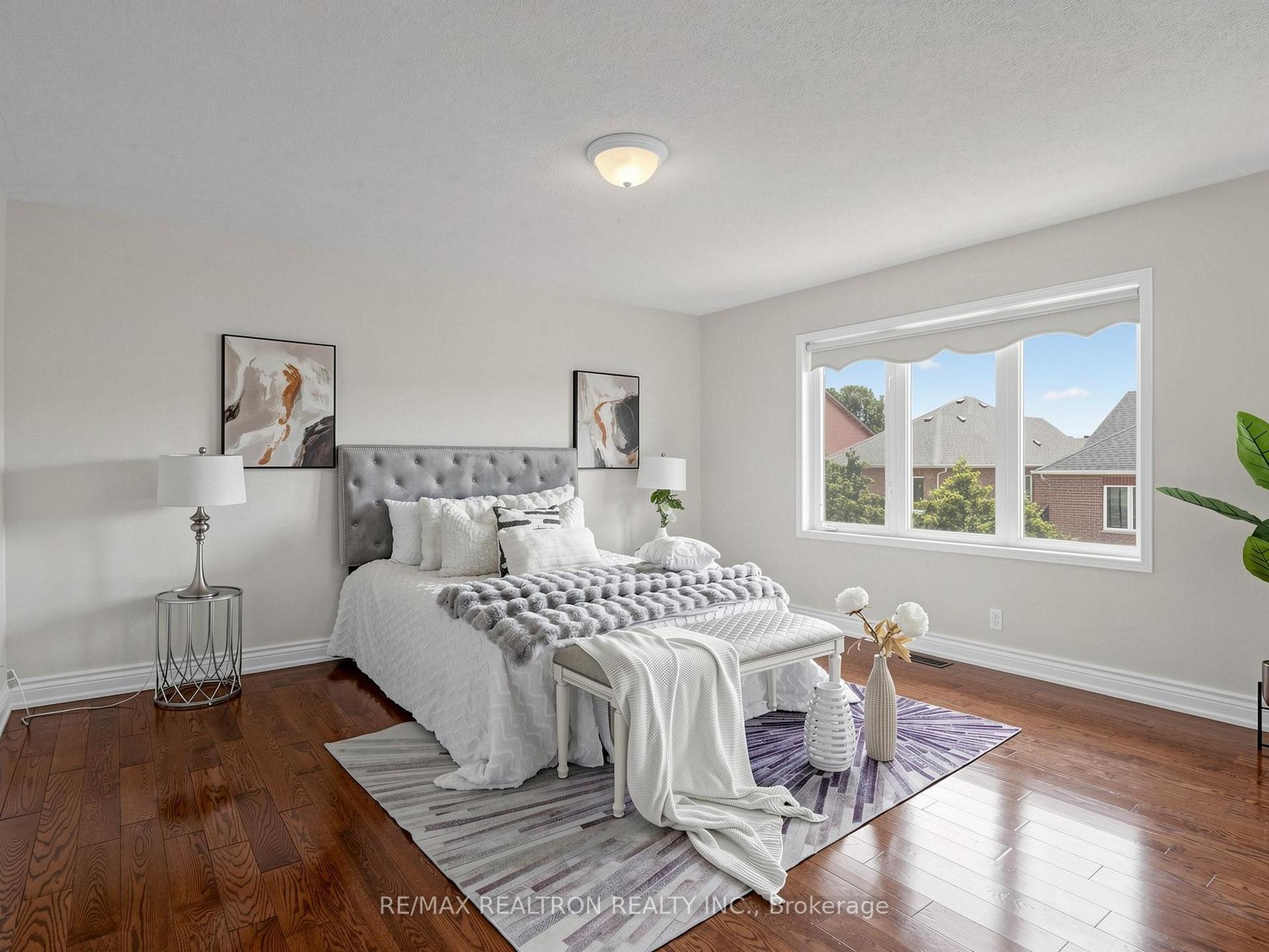 Photo 23 of 133 Russell Jarvis Drive, Markham, Legacy — HOMEH