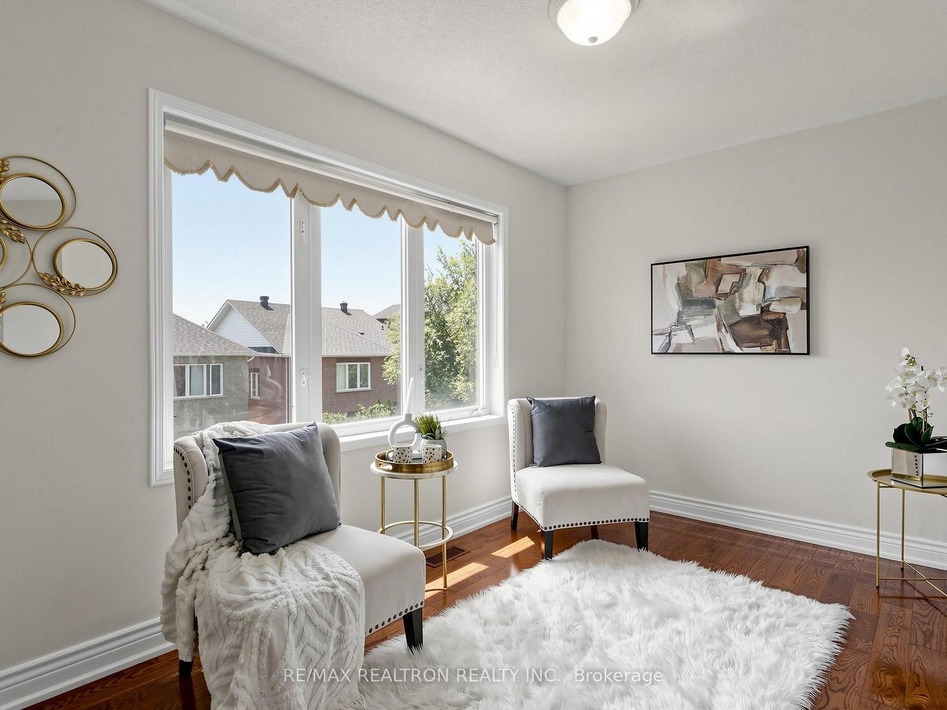 Photo 25 of 133 Russell Jarvis Drive, Markham, Legacy — HOMEH