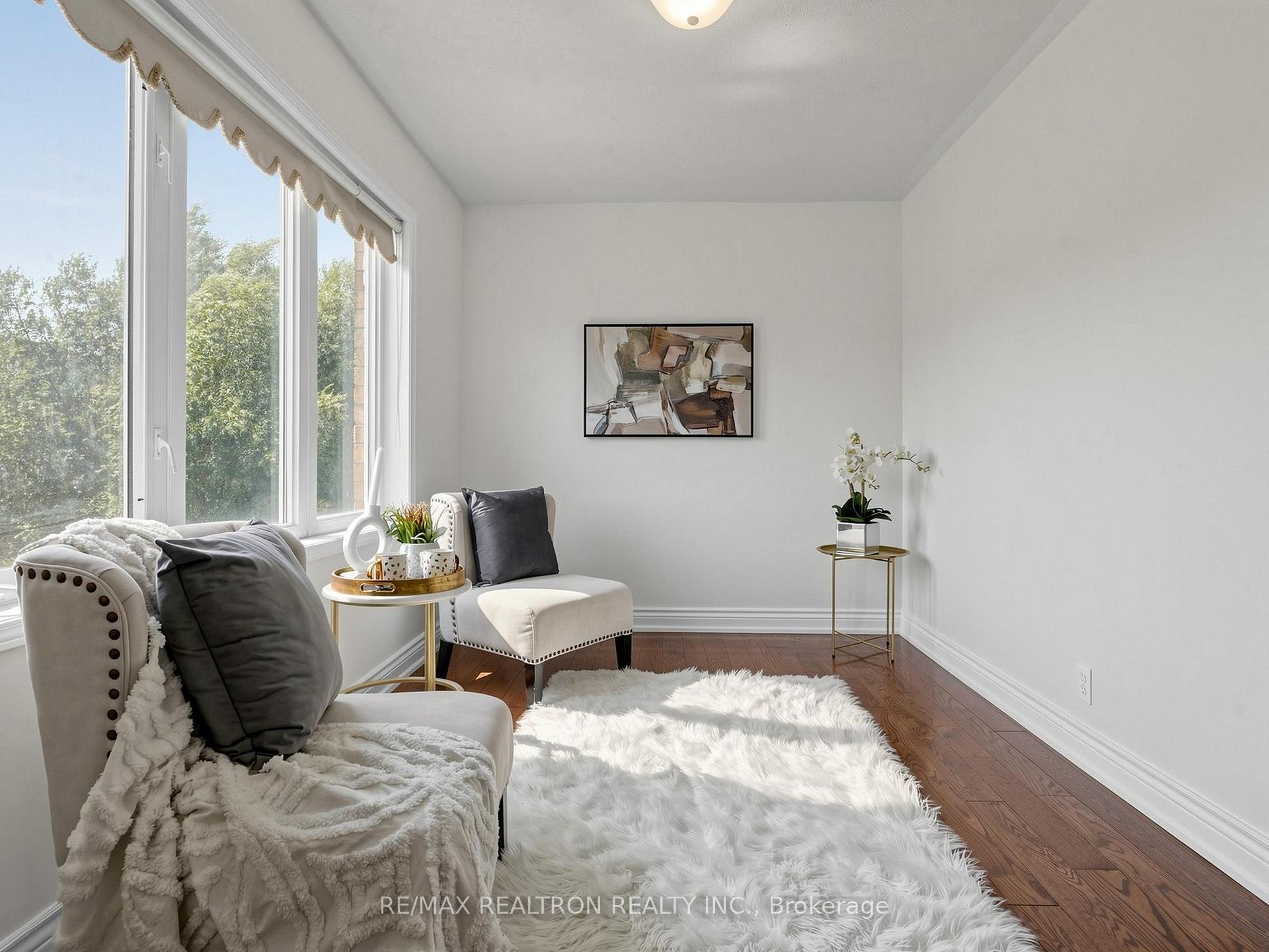 Photo 26 of 133 Russell Jarvis Drive, Markham, Legacy — HOMEH