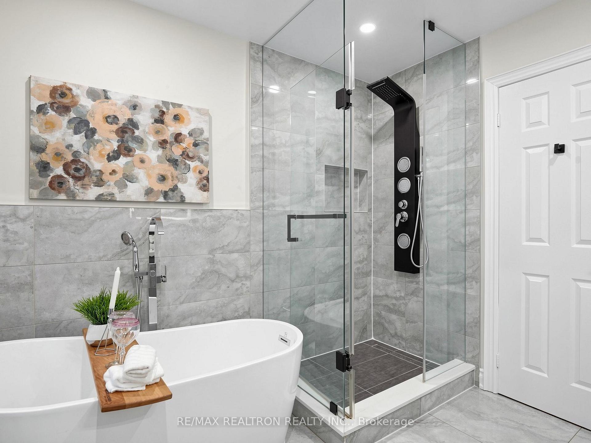 Photo 28 of 133 Russell Jarvis Drive, Markham, Legacy — HOMEH