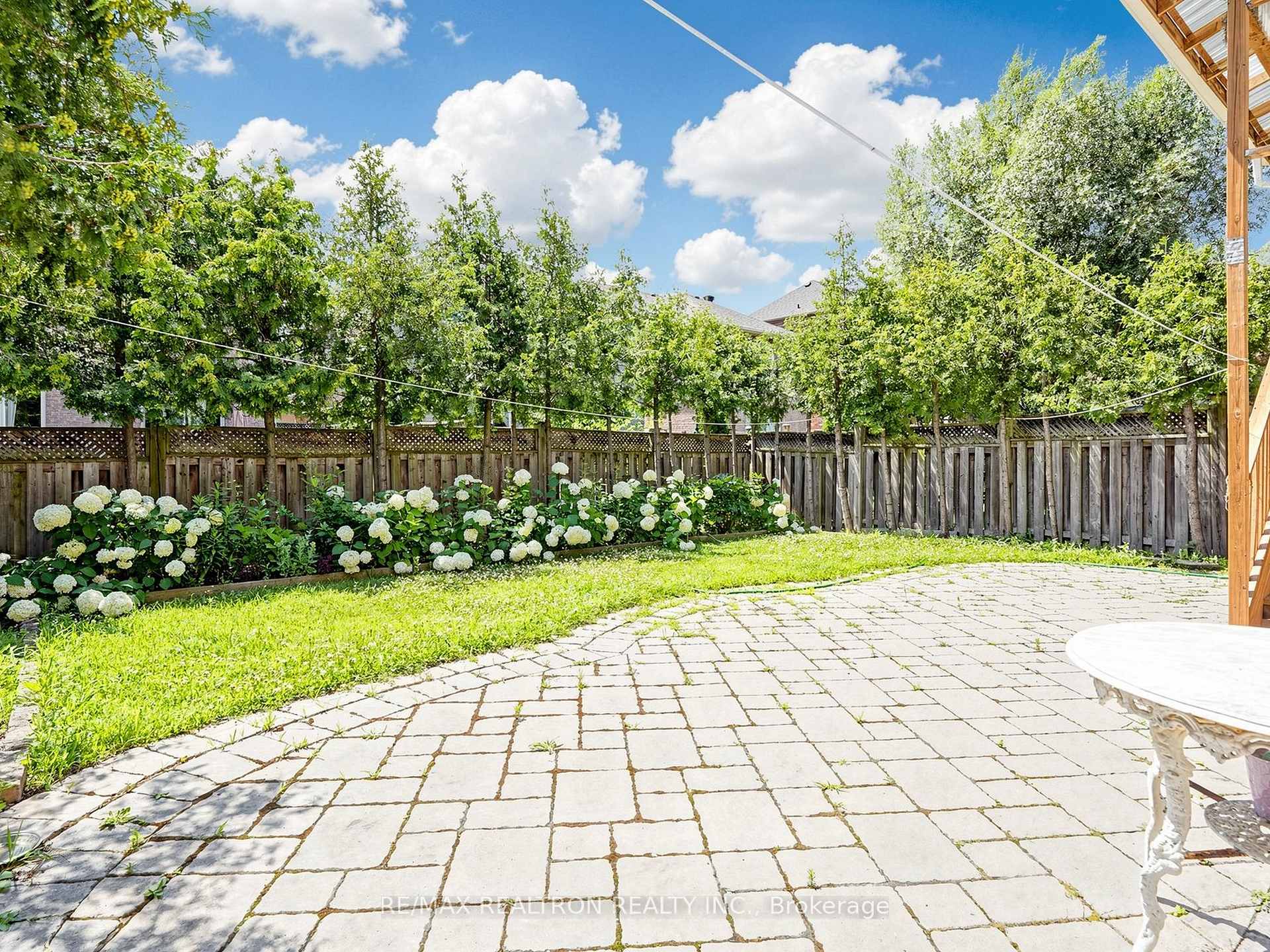 Photo 50 of 133 Russell Jarvis Drive, Markham, Legacy — HOMEH
