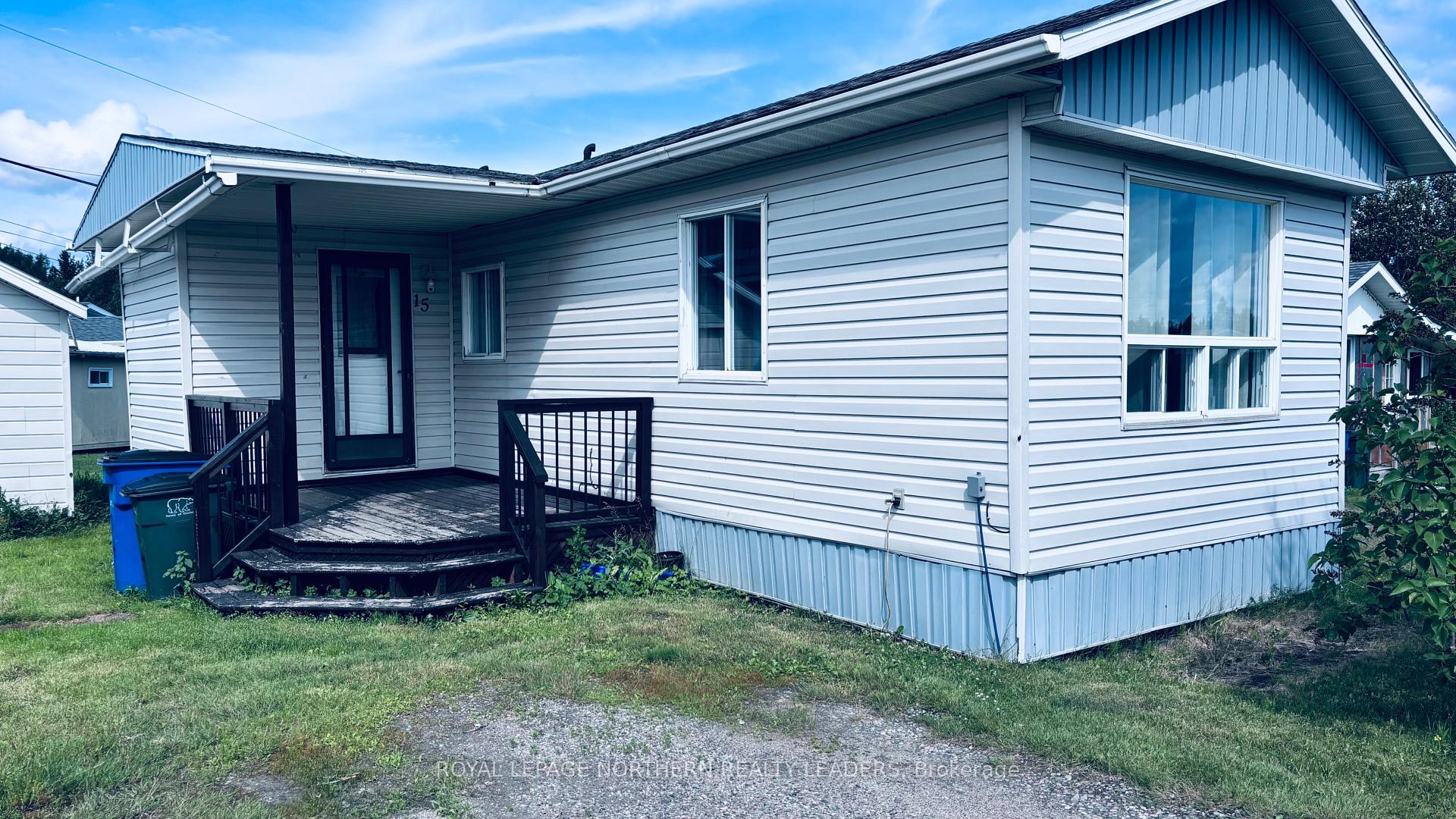 Photo 6 of 15 Star Street, Cochrane — HOMEH
