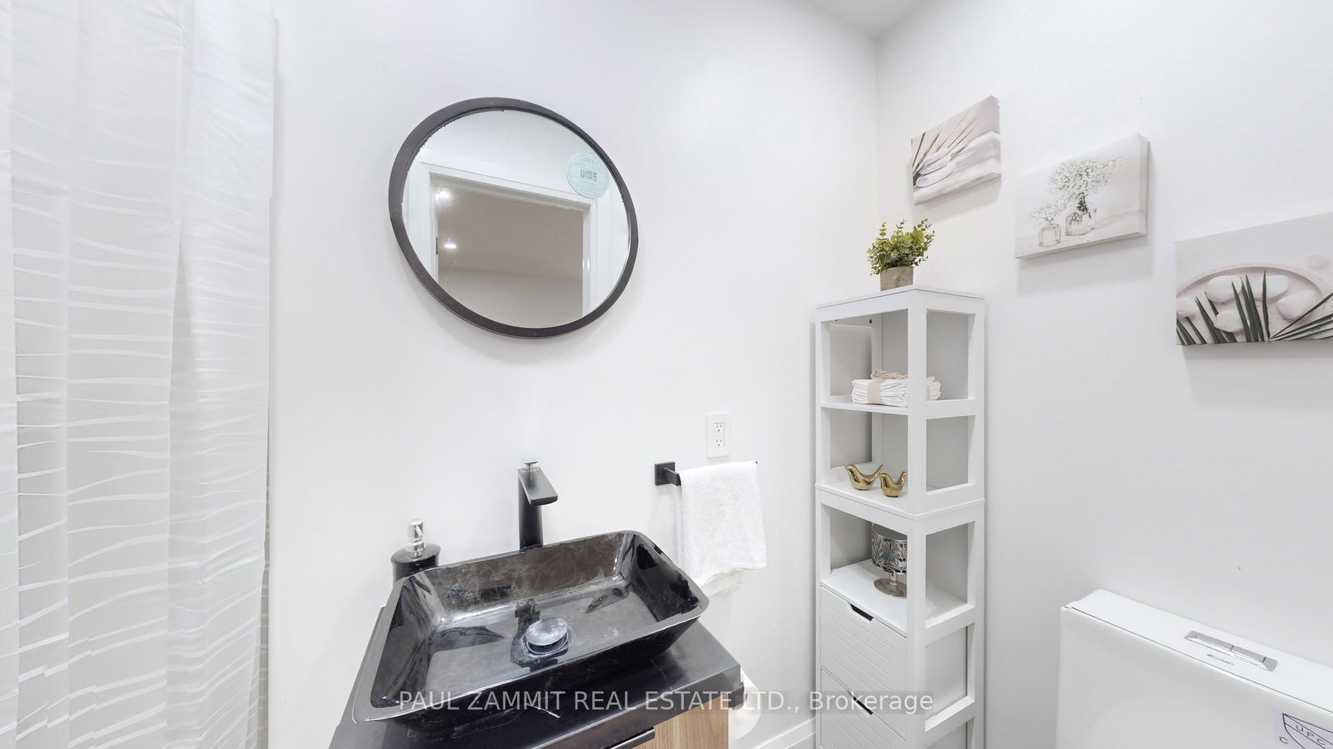 Photo 17 of 31 Henderson Avenue, Markham, Grandview — HOMEH