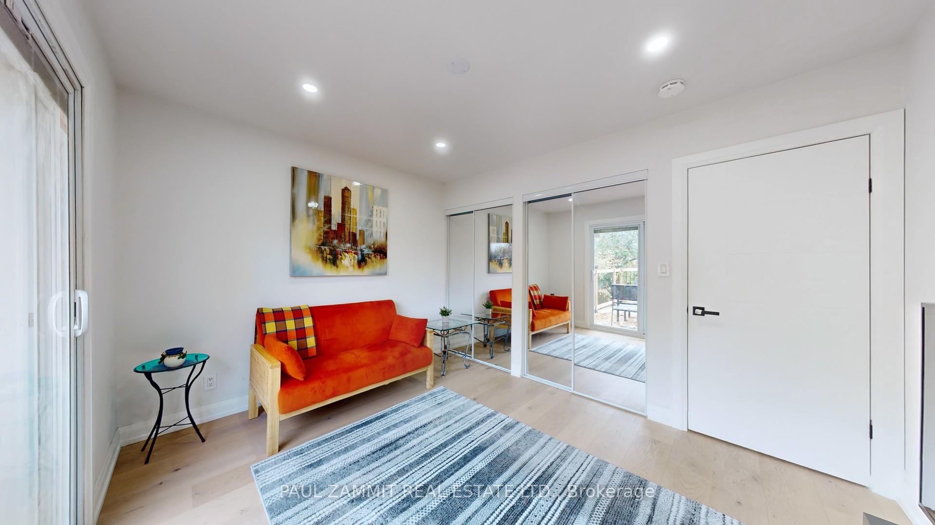 Photo 20 of 31 Henderson Avenue, Markham, Grandview — HOMEH