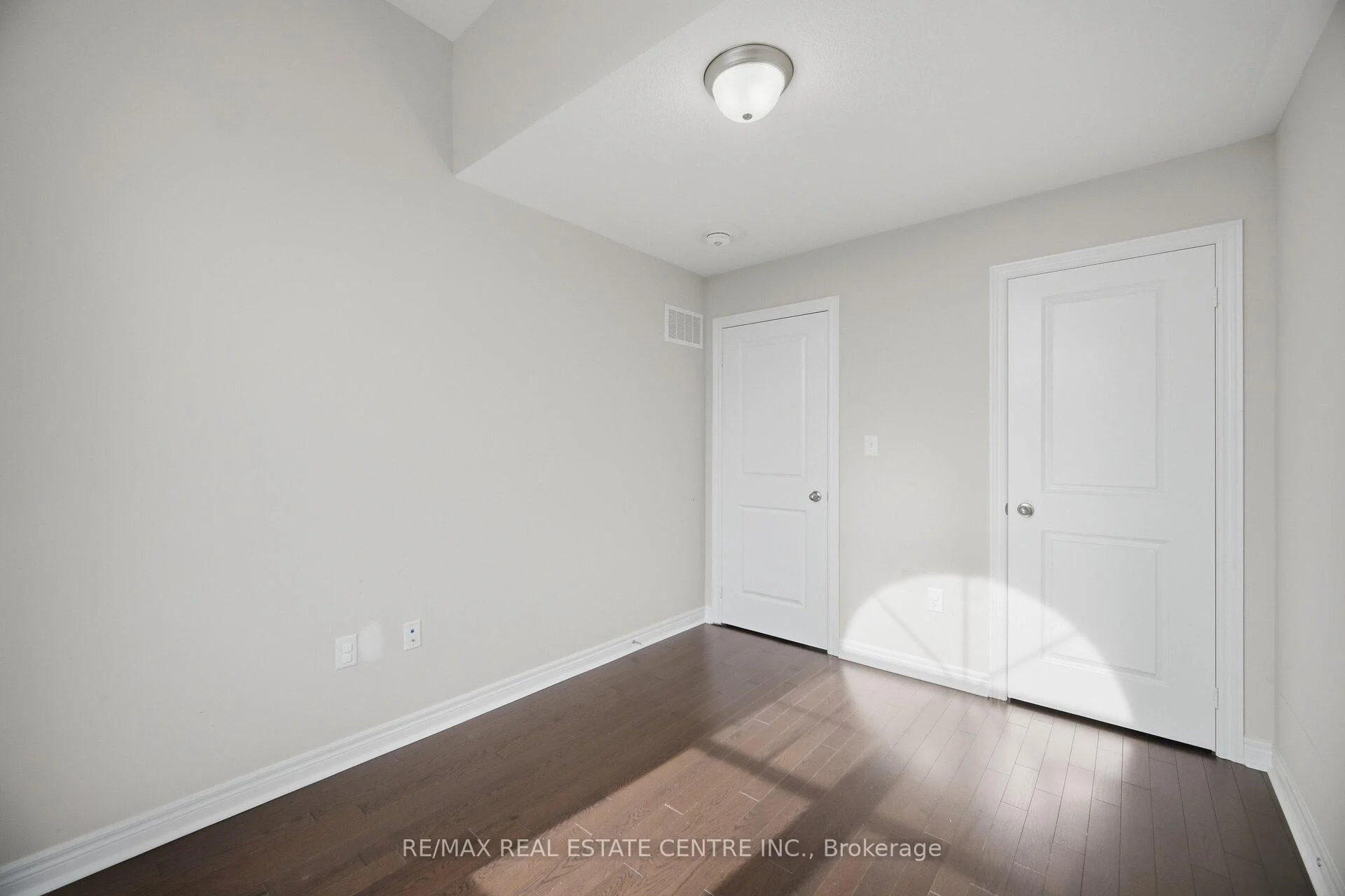 Photo 27 of 57 Benhurst Crescent, Brampton, Northwest Brampton — HOMEH