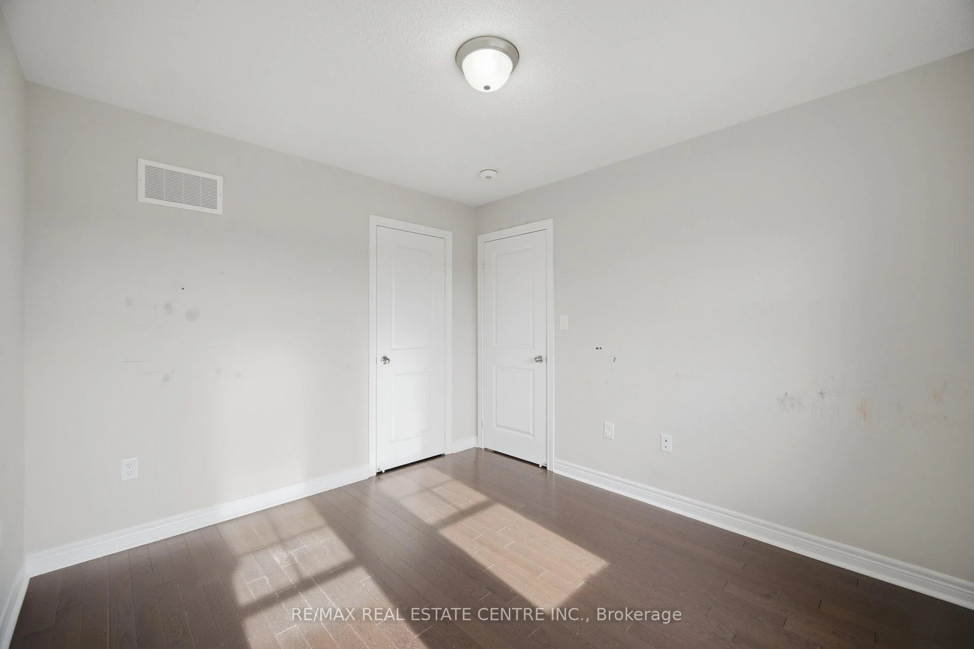 Photo 29 of 57 Benhurst Crescent, Brampton, Northwest Brampton — HOMEH