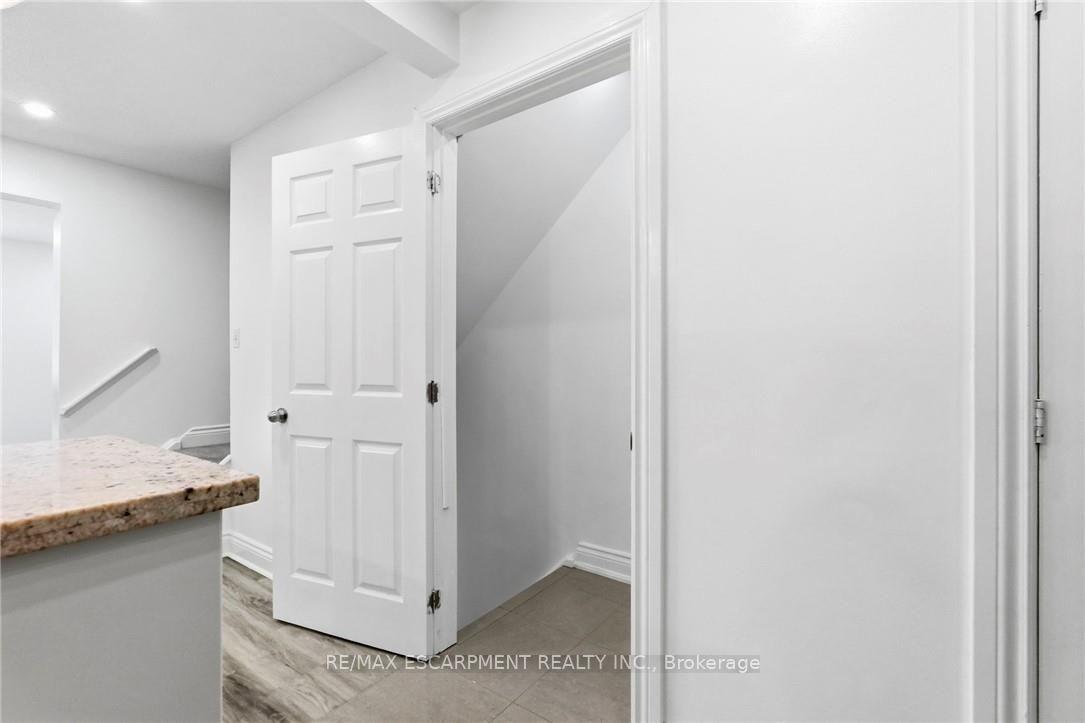 Photo 26 of Unit 16, 1420 Garth Street, Hamilton, Falkirk — HOMEH
