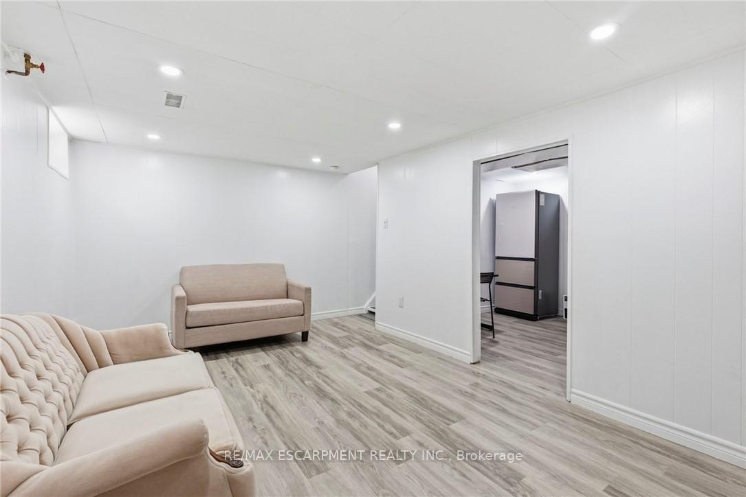 Photo 28 of Unit 16, 1420 Garth Street, Hamilton, Falkirk — HOMEH