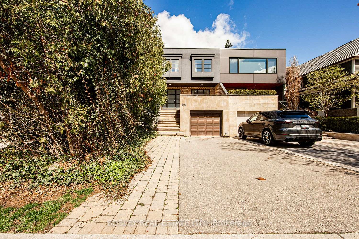 Front of 98 Sherwood Avenue