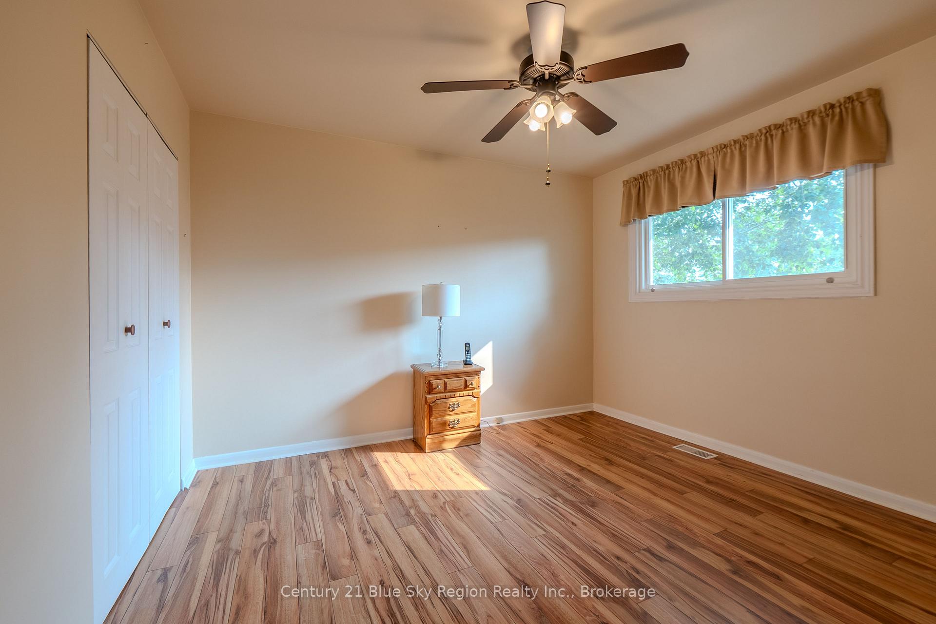 Photo 20 of 10 Strathcona Drive, North Bay, Ferris — HOMEH