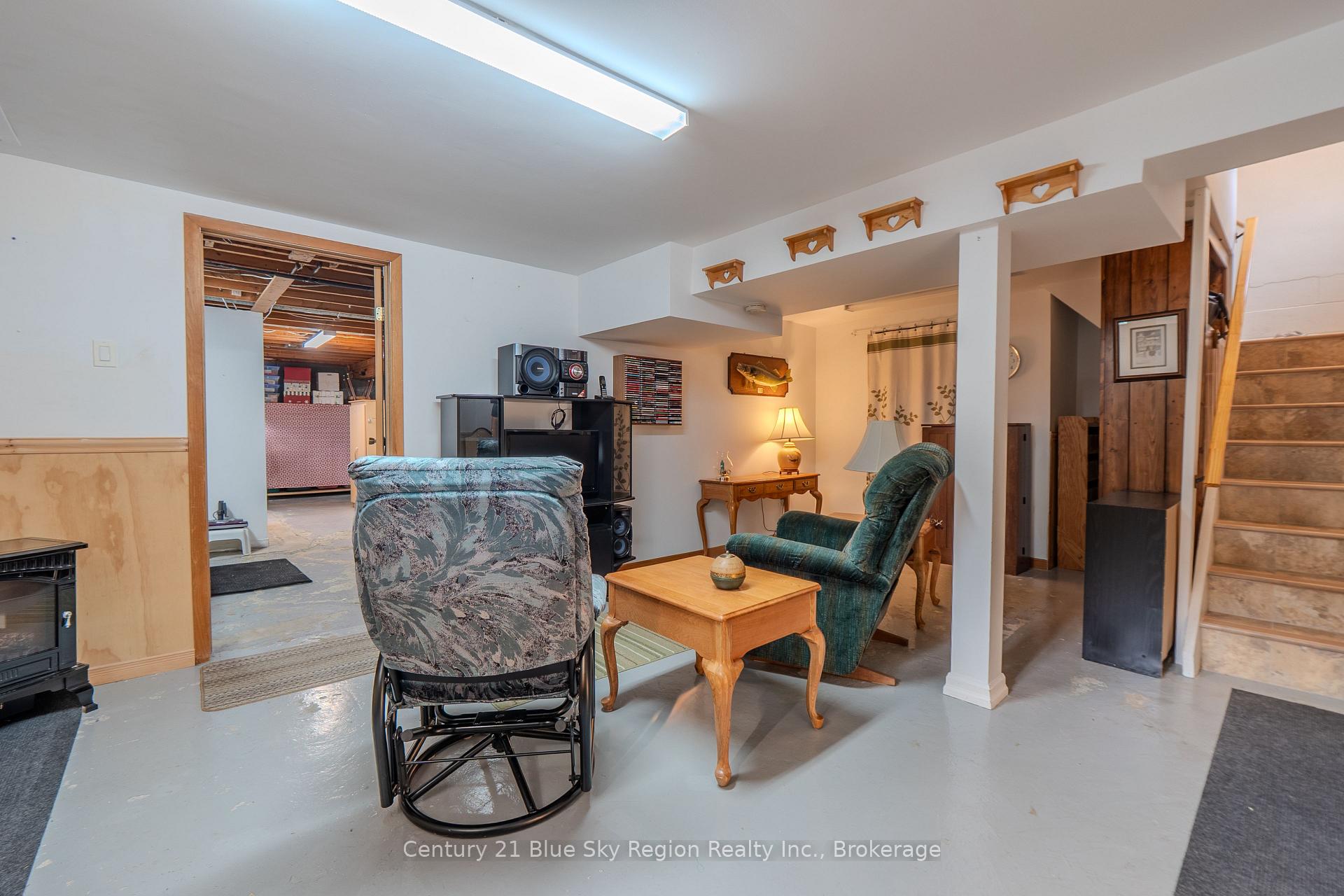 Photo 27 of 10 Strathcona Drive, North Bay, Ferris — HOMEH