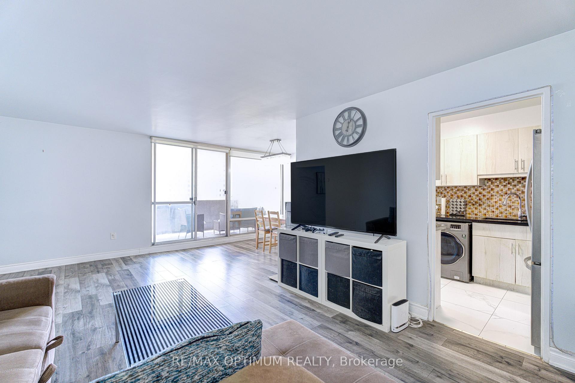 Photo 12 of Unit 2110, 5 Massey Square, Toronto, Crescent Town — HOMEH