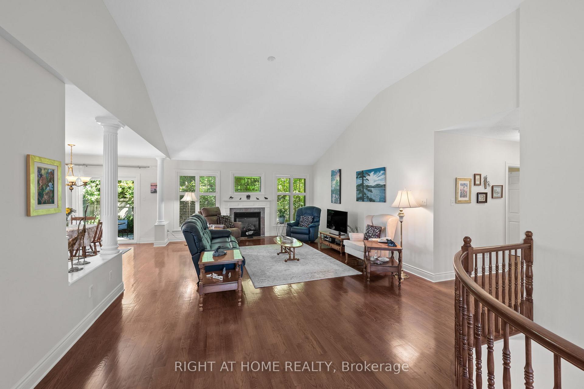 Photo 3 of 85 Brightside Avenue, Ottawa, Stittsville (South) — HOMEH