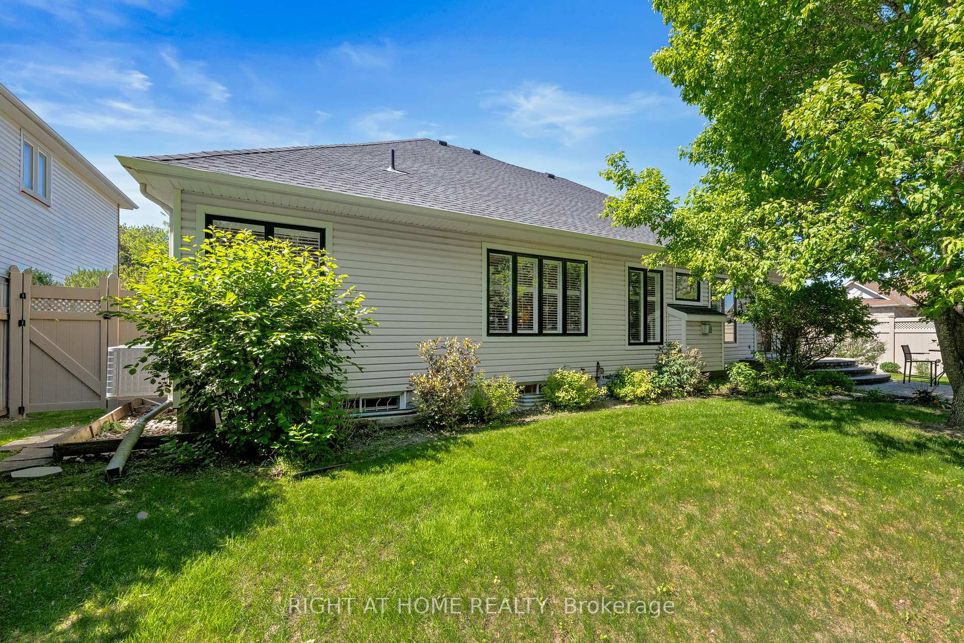 Photo 46 of 85 Brightside Avenue, Ottawa, Stittsville (South) — HOMEH