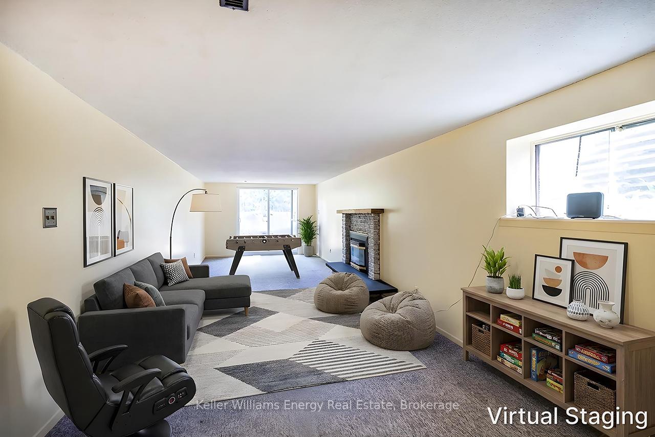 Photo 11 of 68 Hobbs Drive, Clarington, Bowmanville — HOMEH